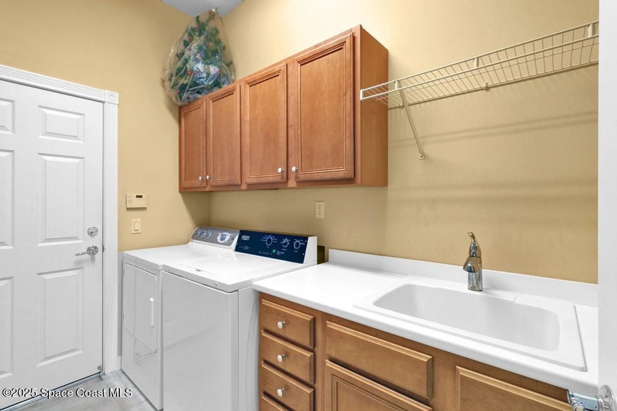 Property Slideshow image 17 of 33 | 5209 eleuthra cir, Vero Beach, FL, 32967
