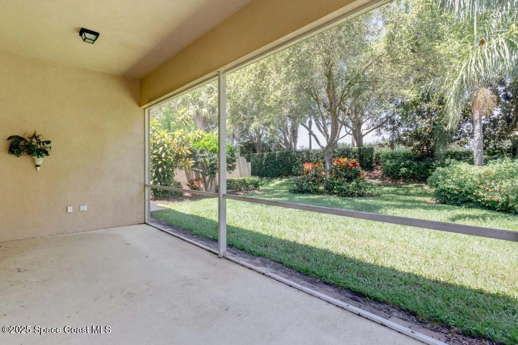 Property Slideshow image 20 of 33 | 5209 eleuthra cir, Vero Beach, FL, 32967