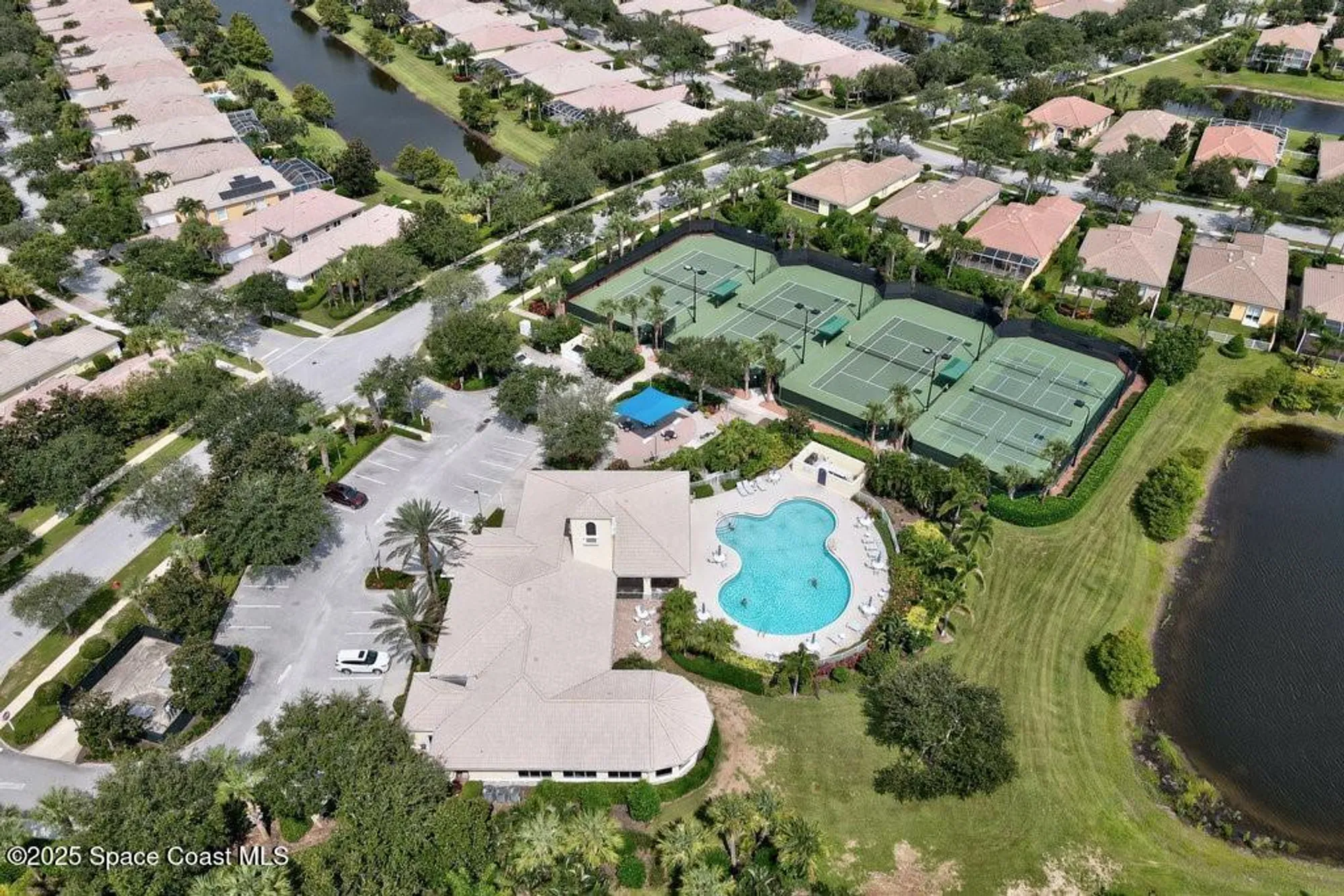 Property Slideshow image 28 of 33 | 5209 eleuthra cir, Vero Beach, FL, 32967