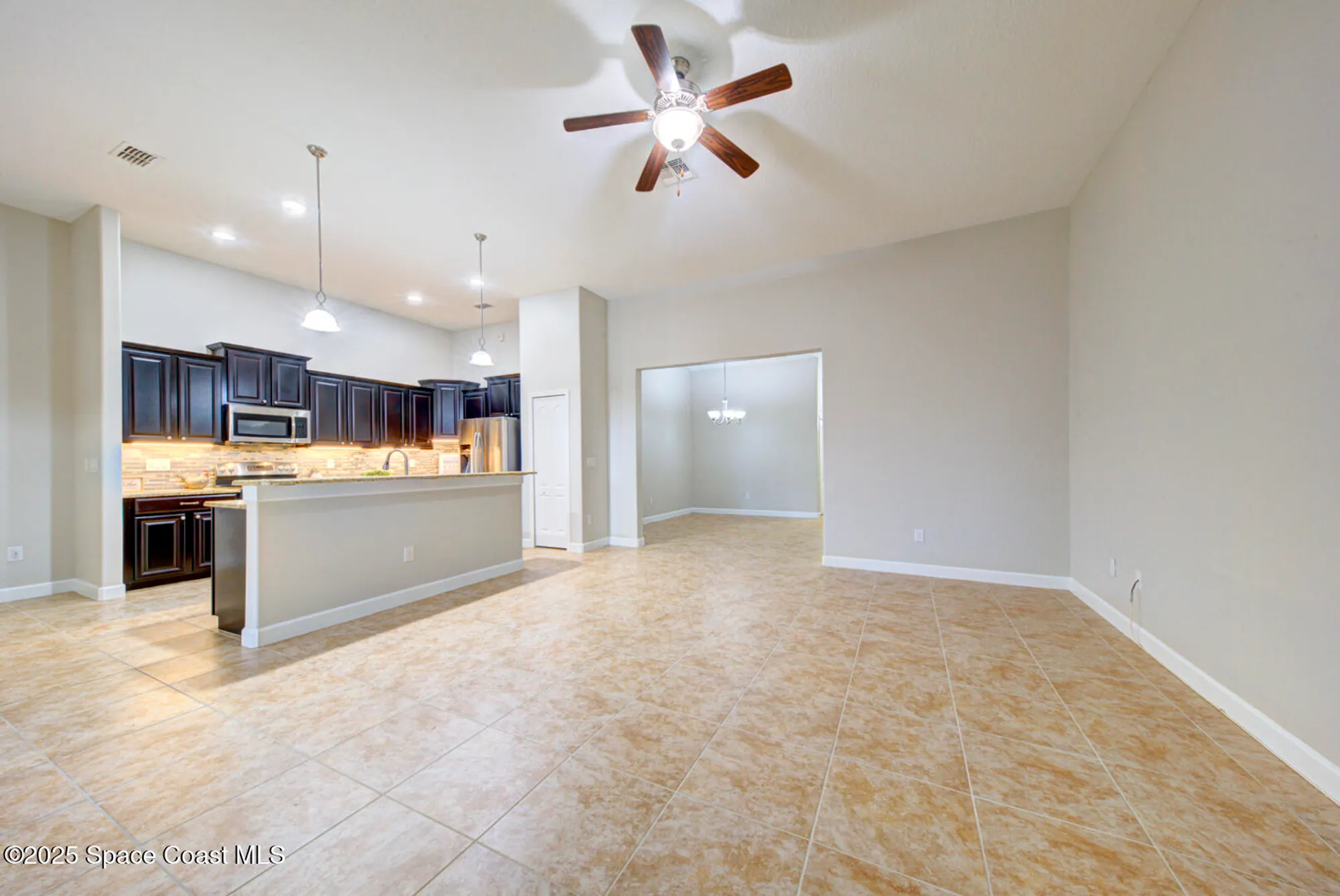 Property Slideshow image 15 of 67 | 3352 russ pl, Melbourne, FL, 32940