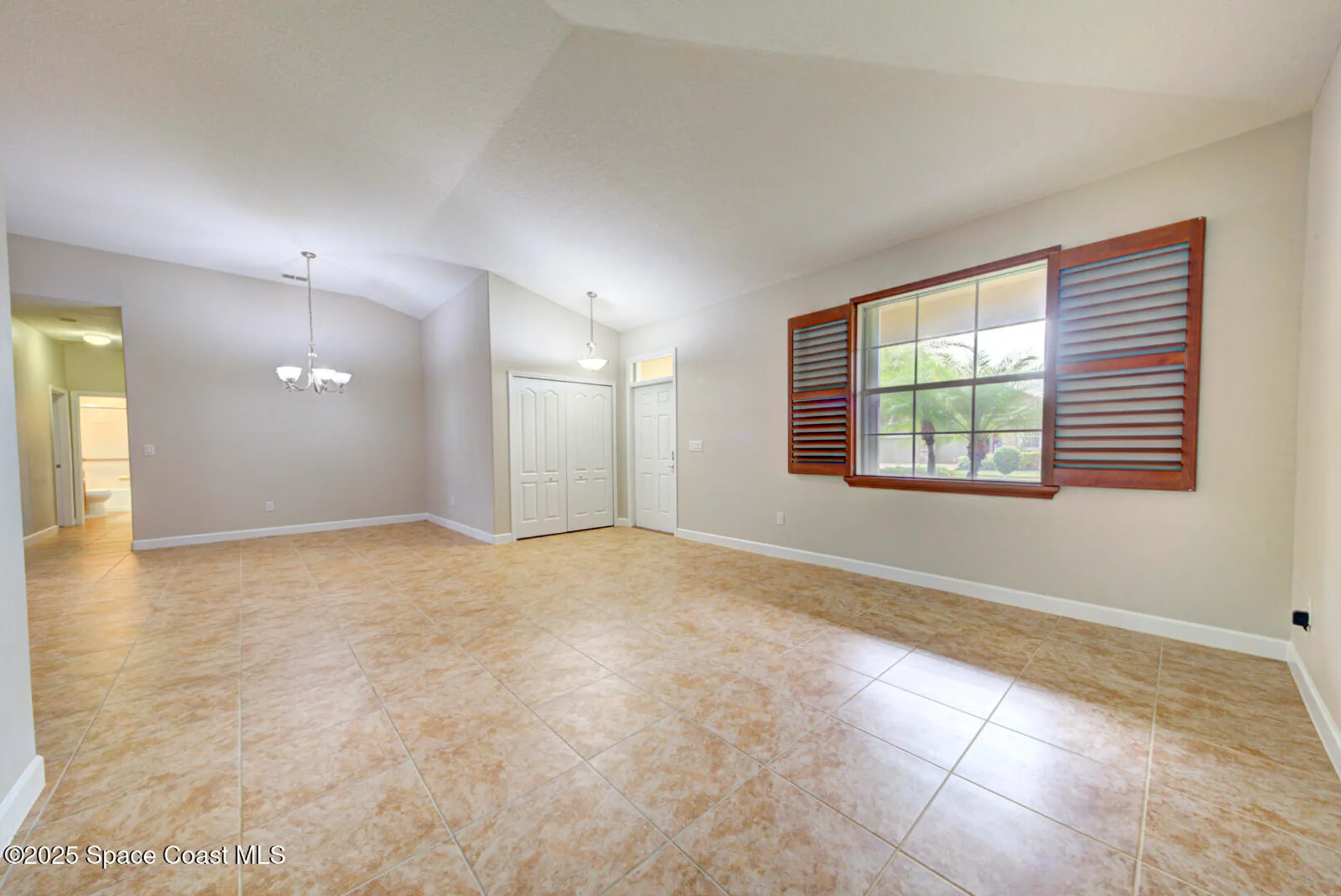Property Slideshow image 5 of 67 | 3352 russ pl, Melbourne, FL, 32940