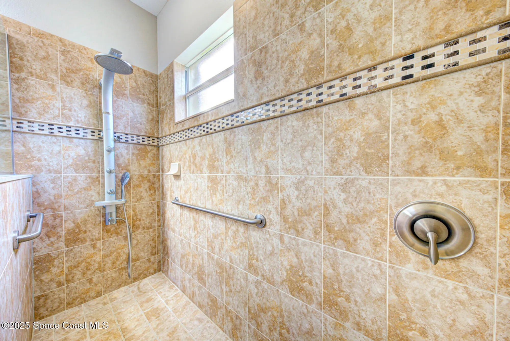 Property Slideshow image 36 of 67 | 3352 russ pl, Melbourne, FL, 32940
