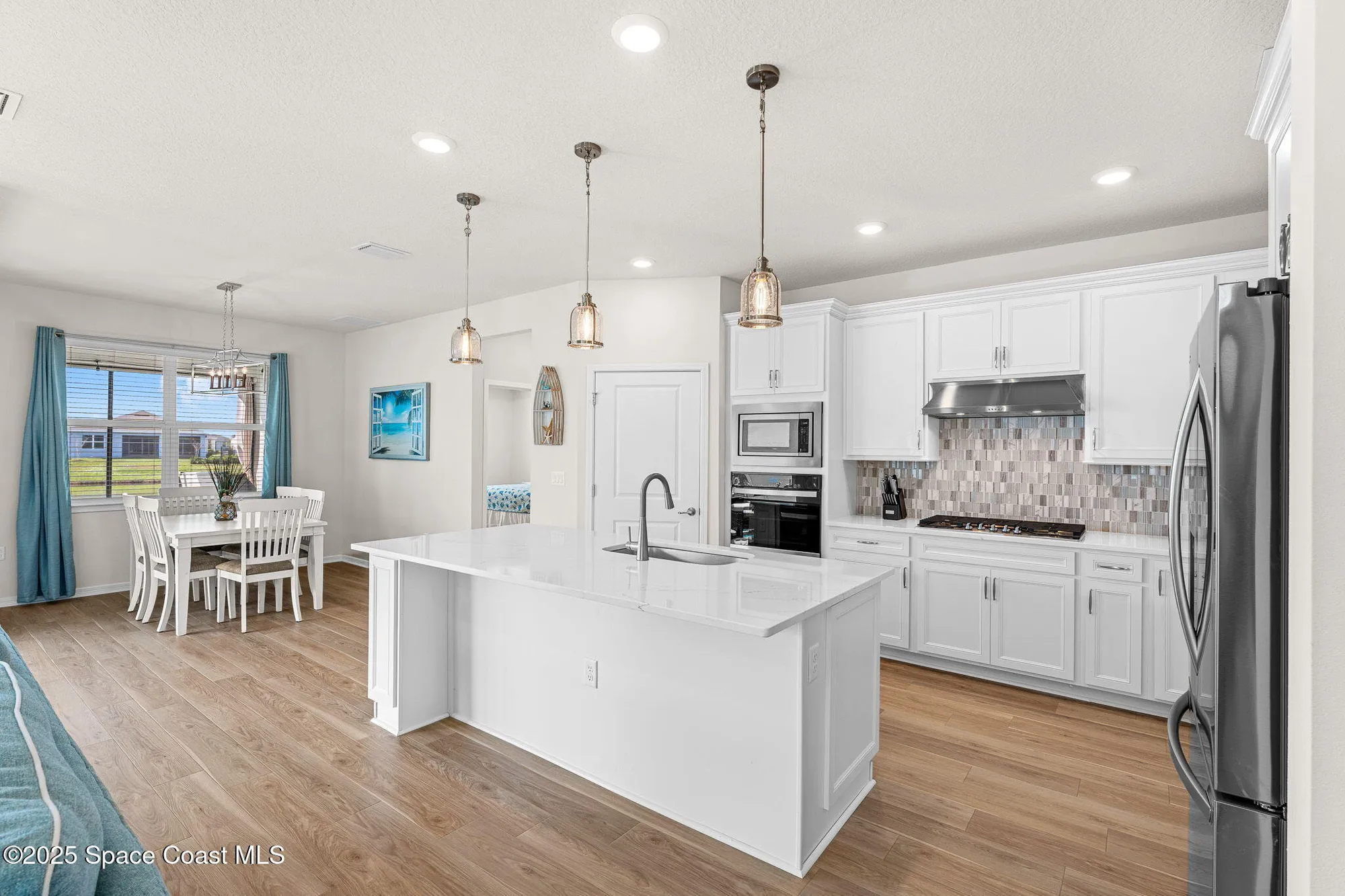 Property Slideshow image 12 of 65 | 8870 shoreline ave, Melbourne, FL, 32940
