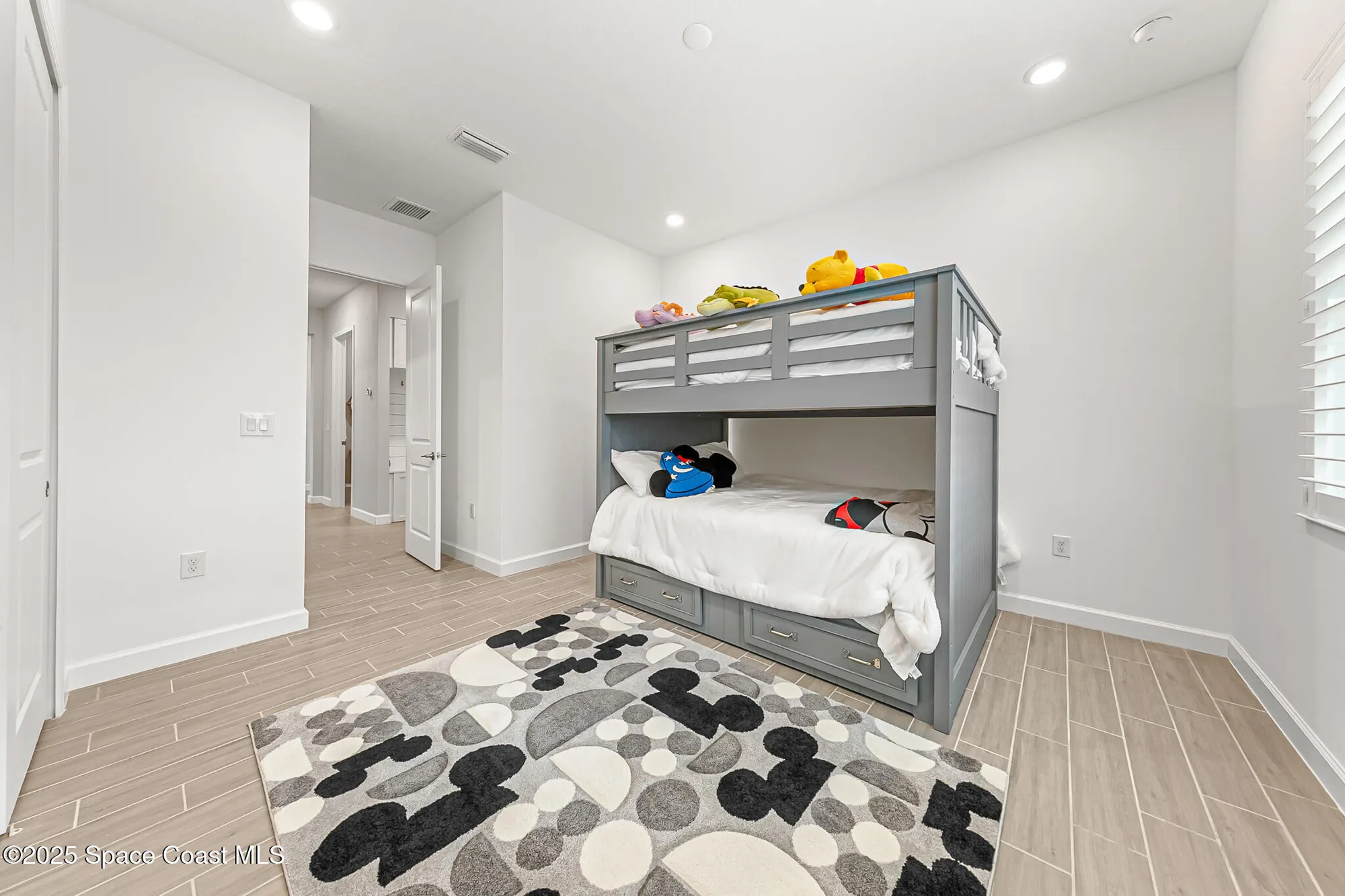 Property Slideshow image 33 of 74 | 1393 great belt cir, Melbourne, FL, 32940