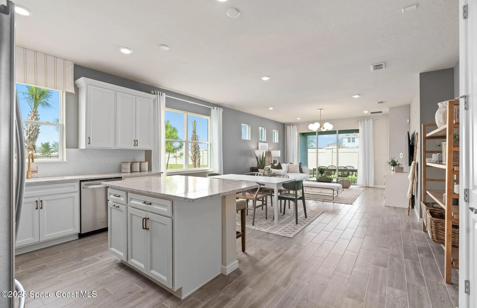 Property Slideshow image 6 of 25 | 3615 bubbles ct, Melbourne, FL, 32940