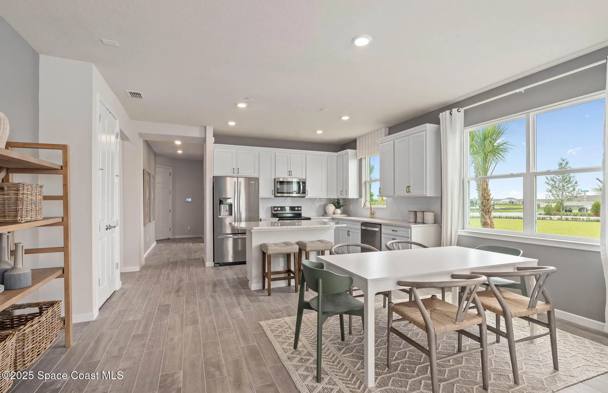 Property Slideshow image 8 of 25 | 3615 bubbles ct, Melbourne, FL, 32940