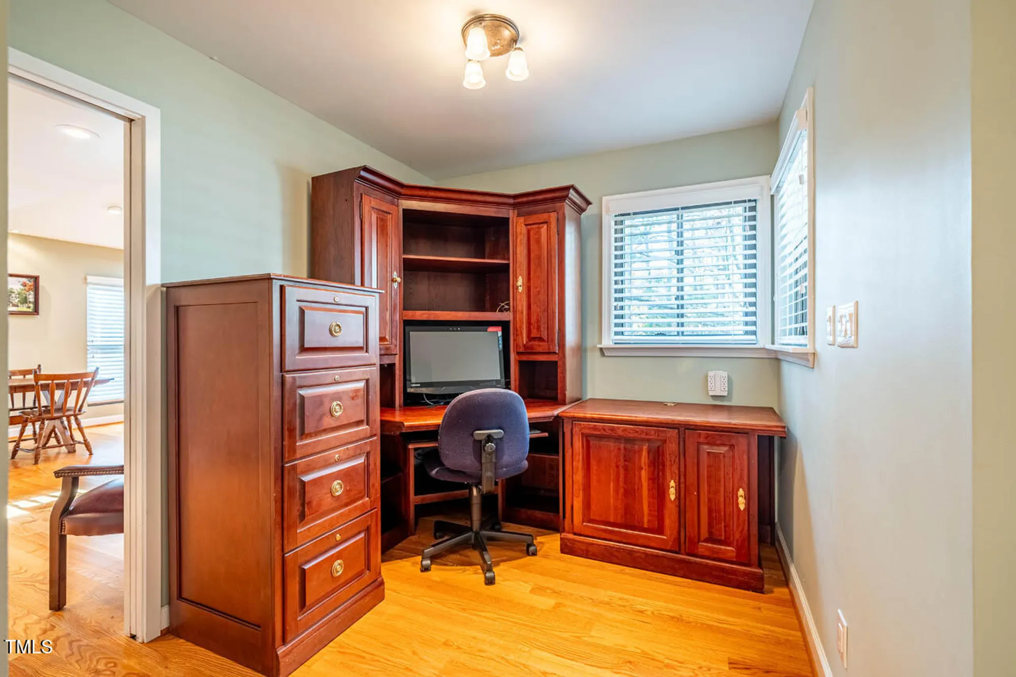 Property Slideshow image 36 of 55 | 135 weatherbend, Pittsboro, NC, 27312