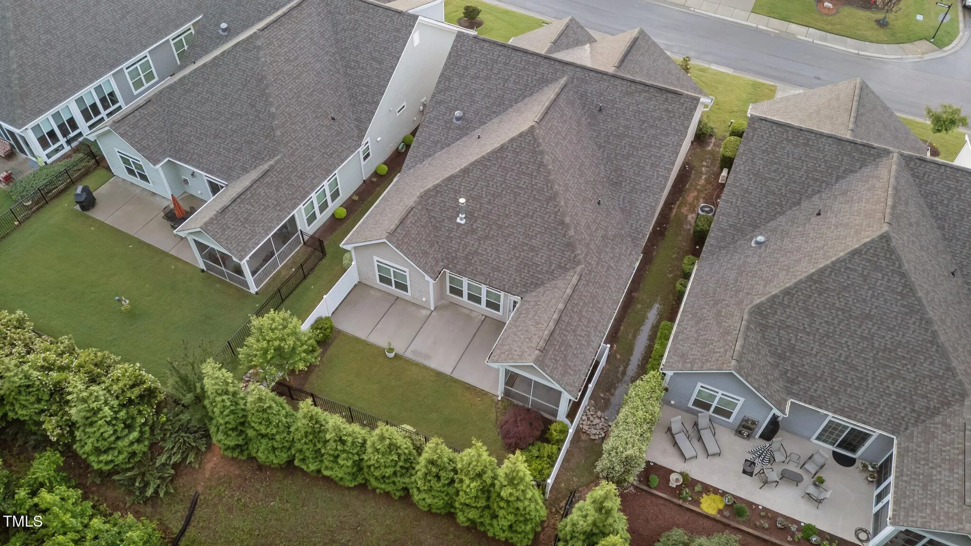 Property Slideshow image 38 of 41 | 80 bramble ln, Clayton, NC, 27527