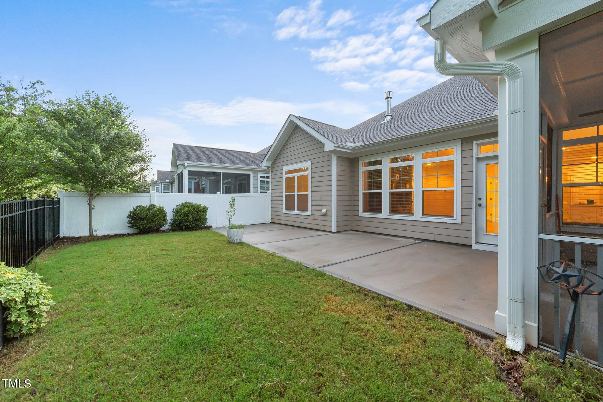 Property Slideshow image 32 of 41 | 80 bramble ln, Clayton, NC, 27527