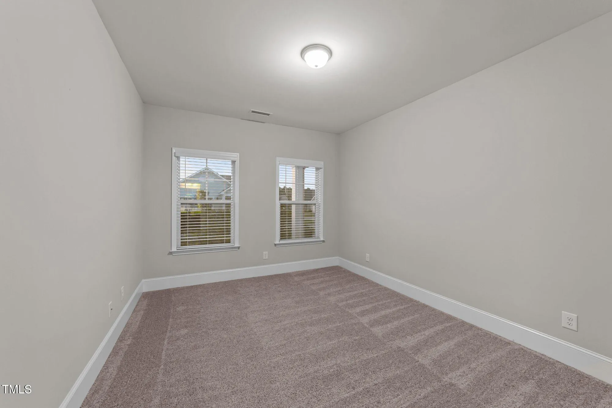 Property Slideshow image 21 of 41 | 80 bramble ln, Clayton, NC, 27527