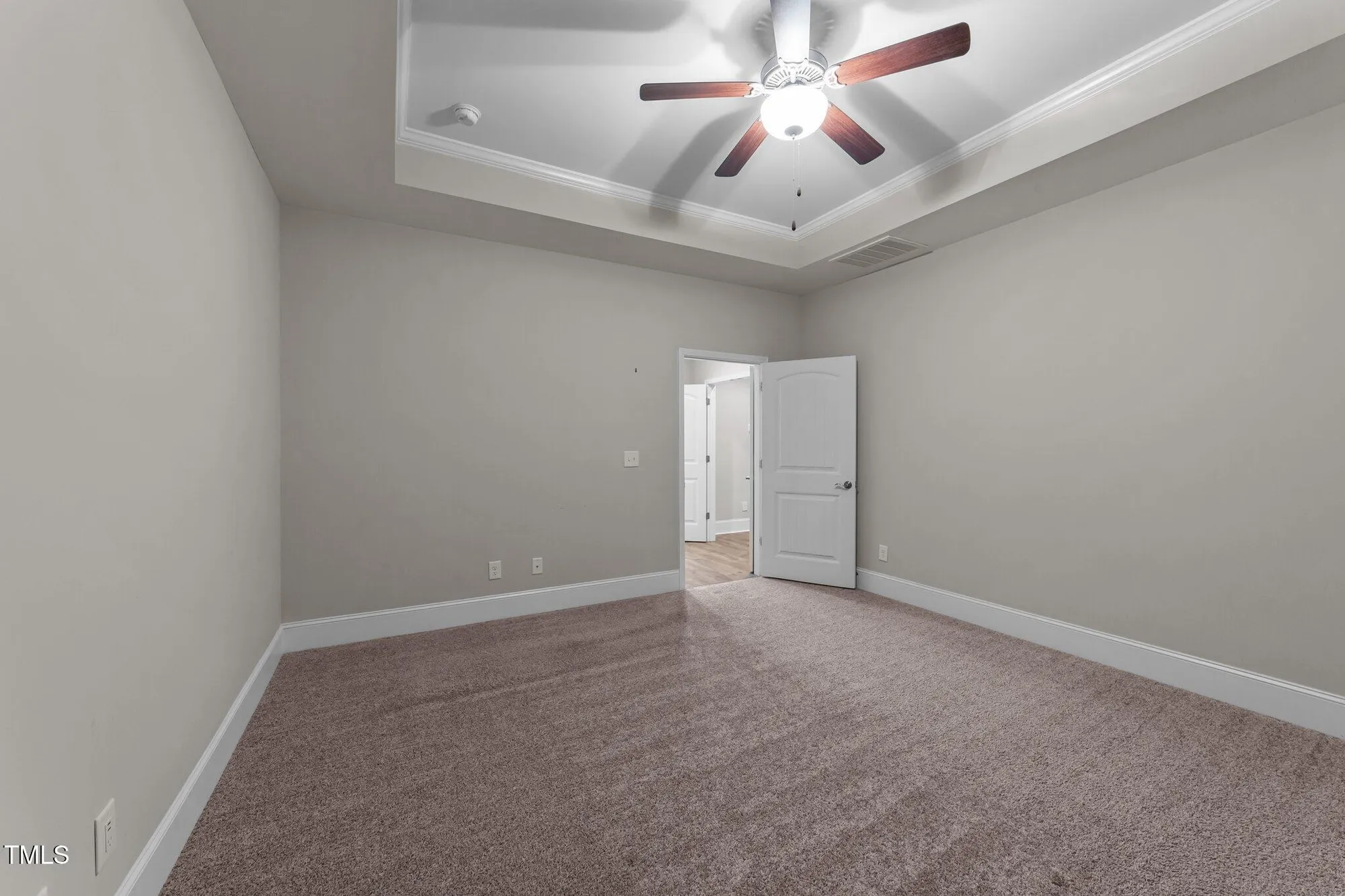 Property Slideshow image 17 of 41 | 80 bramble ln, Clayton, NC, 27527