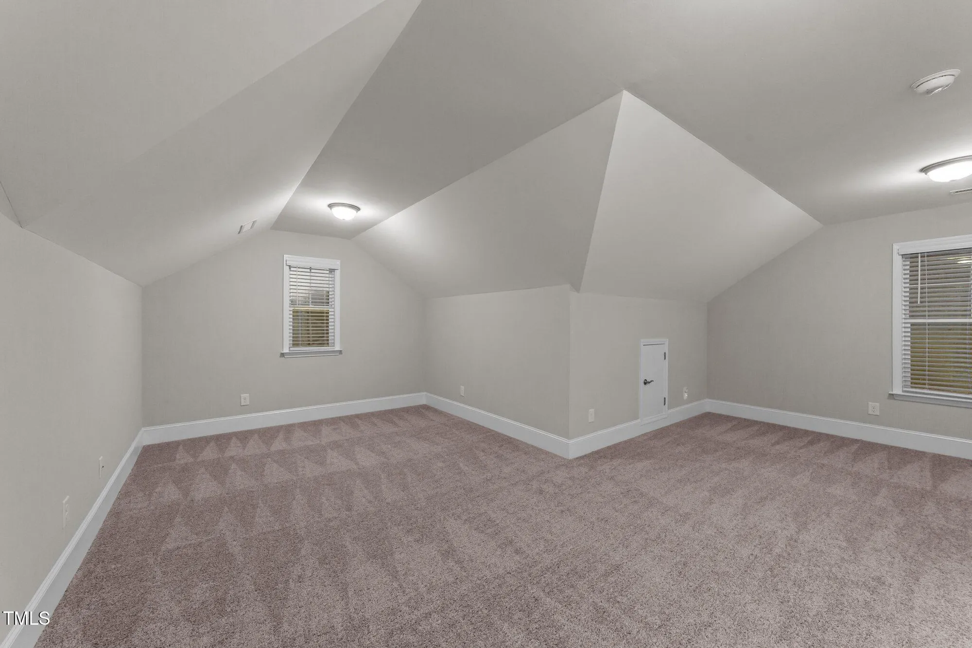 Property Slideshow image 25 of 41 | 80 bramble ln, Clayton, NC, 27527