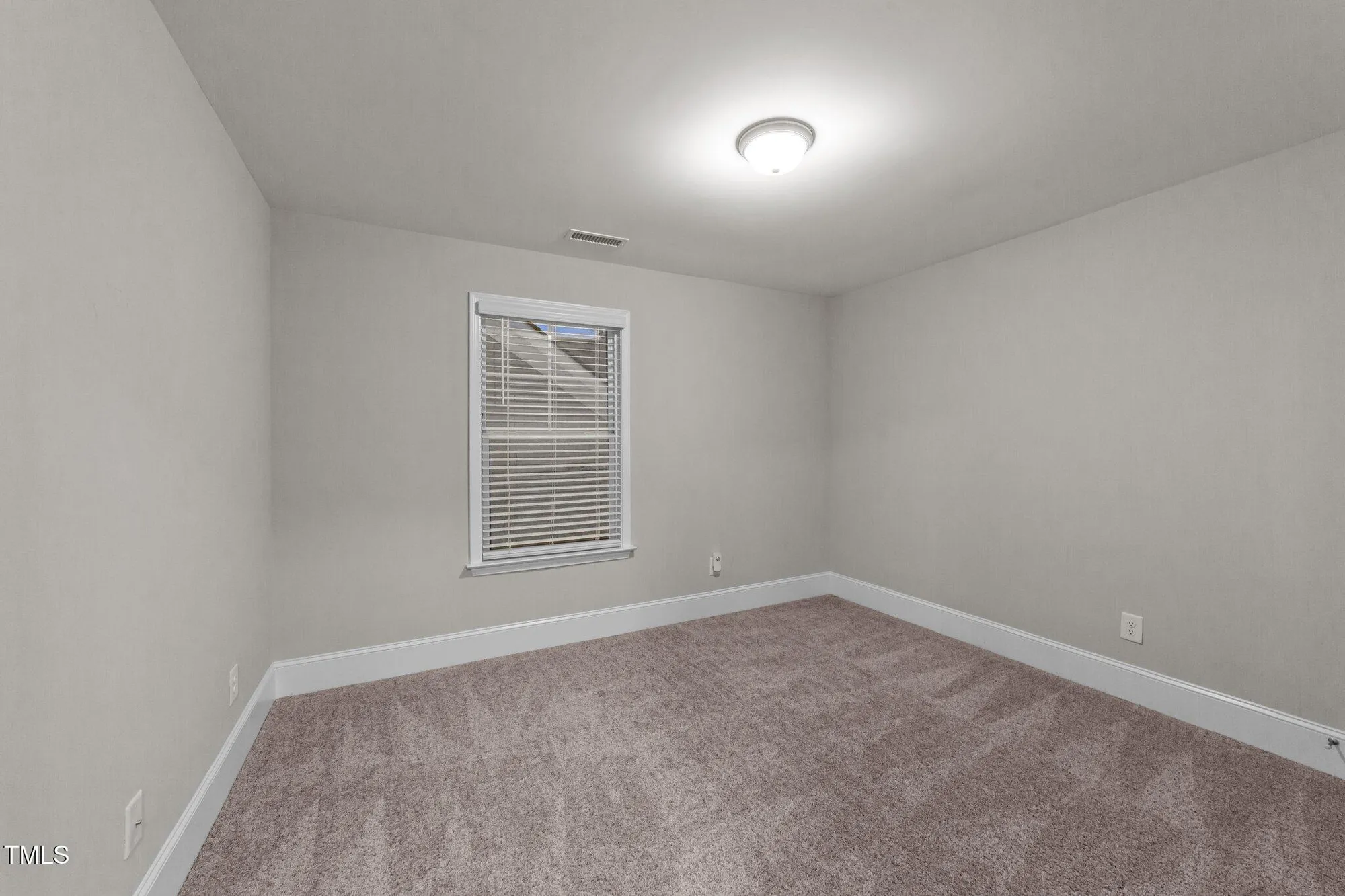 Property Slideshow image 28 of 41 | 80 bramble ln, Clayton, NC, 27527