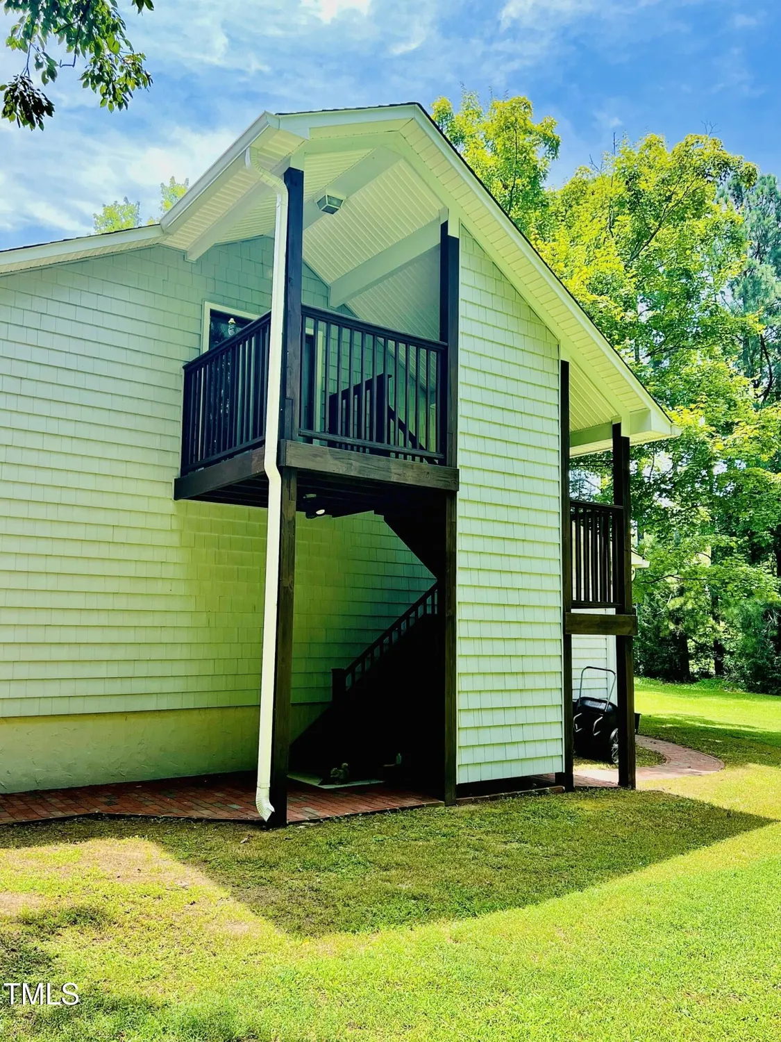 Property Slideshow image 48 of 55 | 135 weatherbend, Pittsboro, NC, 27312