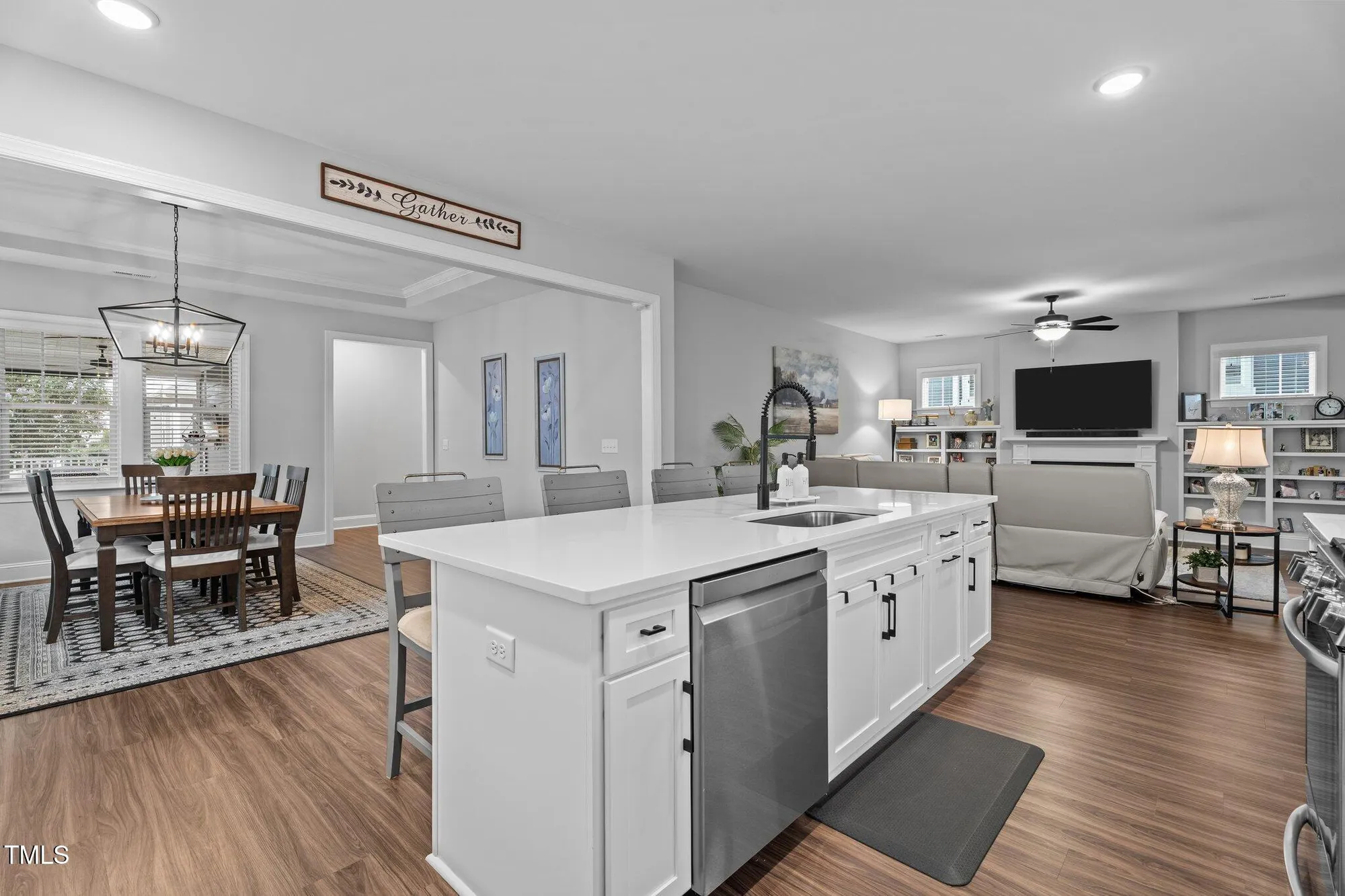 Property Slideshow image 11 of 35 | 33 davidson st, Clayton, NC, 27527