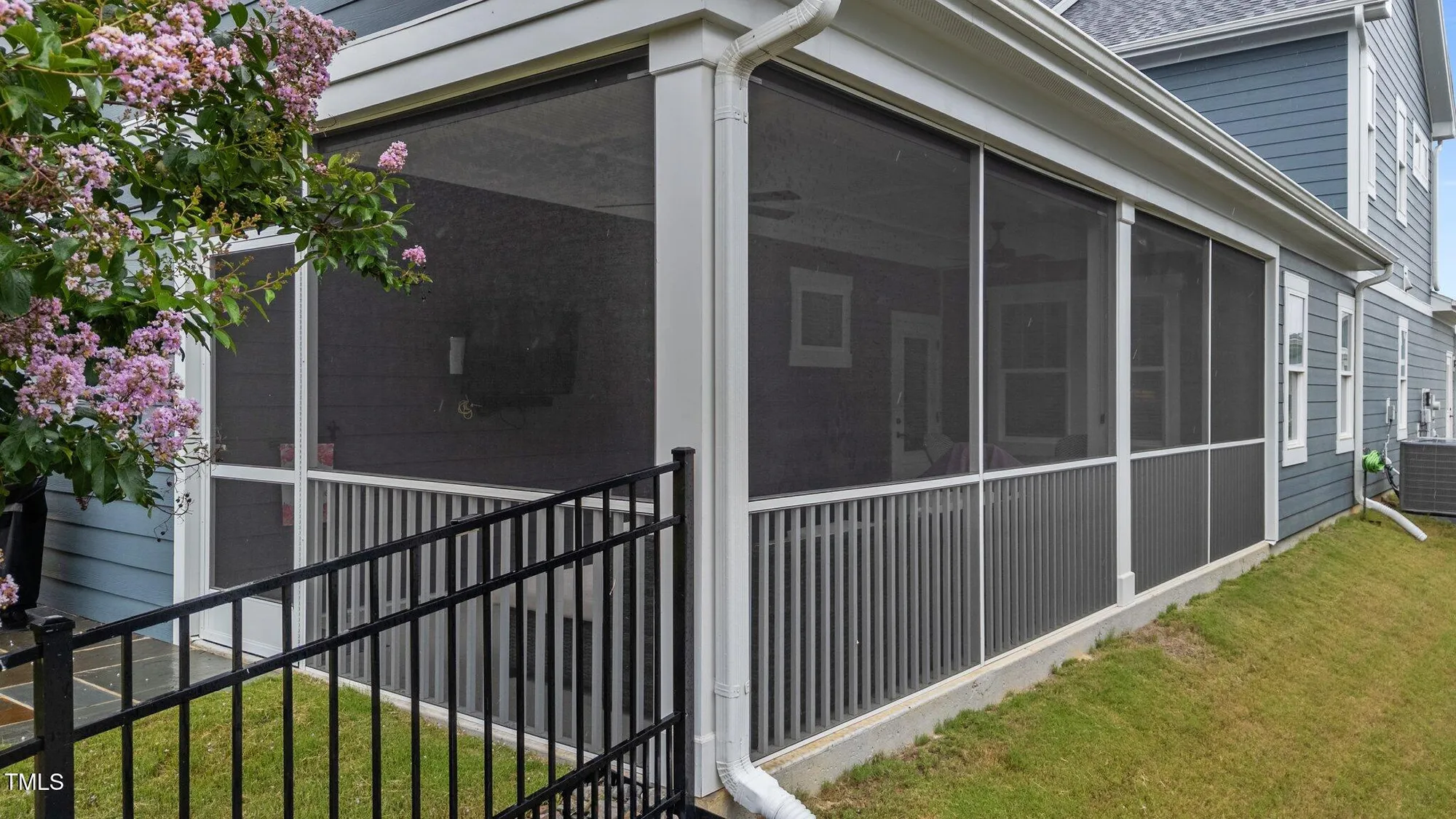 Property Slideshow image 34 of 35 | 33 davidson st, Clayton, NC, 27527