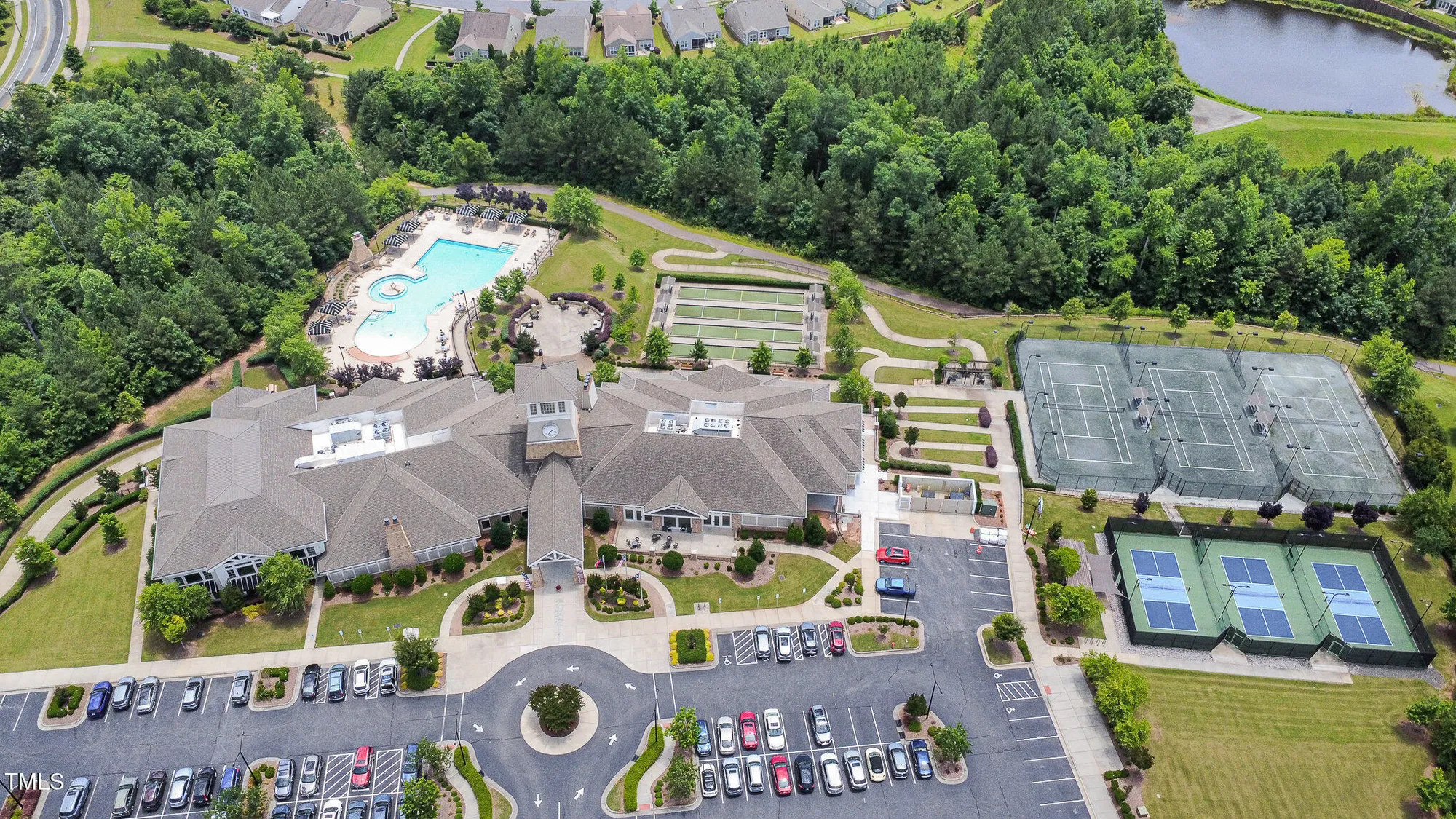 Property Slideshow image 4 of 35 | 1204 e rosedale creek dr, Durham, NC, 27703