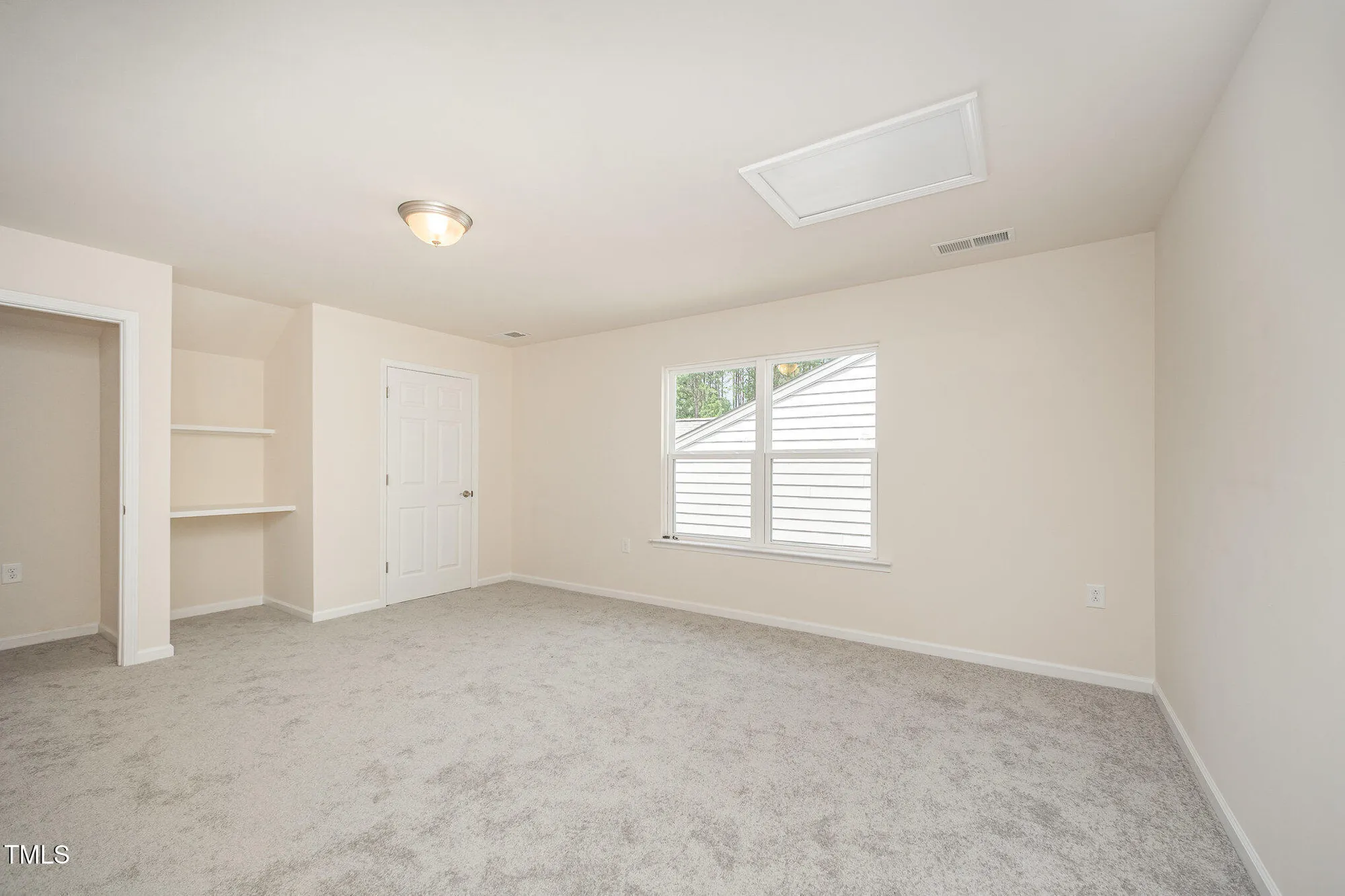 Property Slideshow image 20 of 35 | 1204 e rosedale creek dr, Durham, NC, 27703