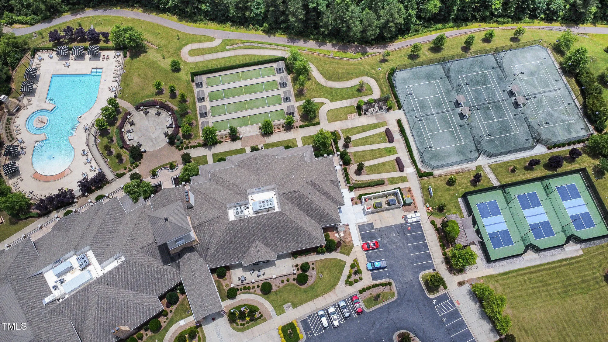 Property Slideshow image 31 of 35 | 1204 e rosedale creek dr, Durham, NC, 27703