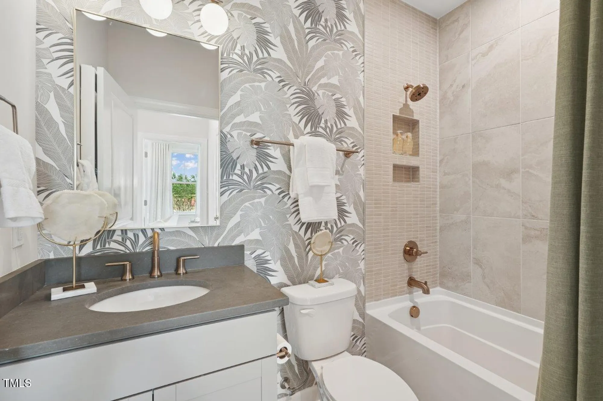 Property Slideshow image 14 of 42 | 160 serene xing, Fuquay Varina, NC, 27526