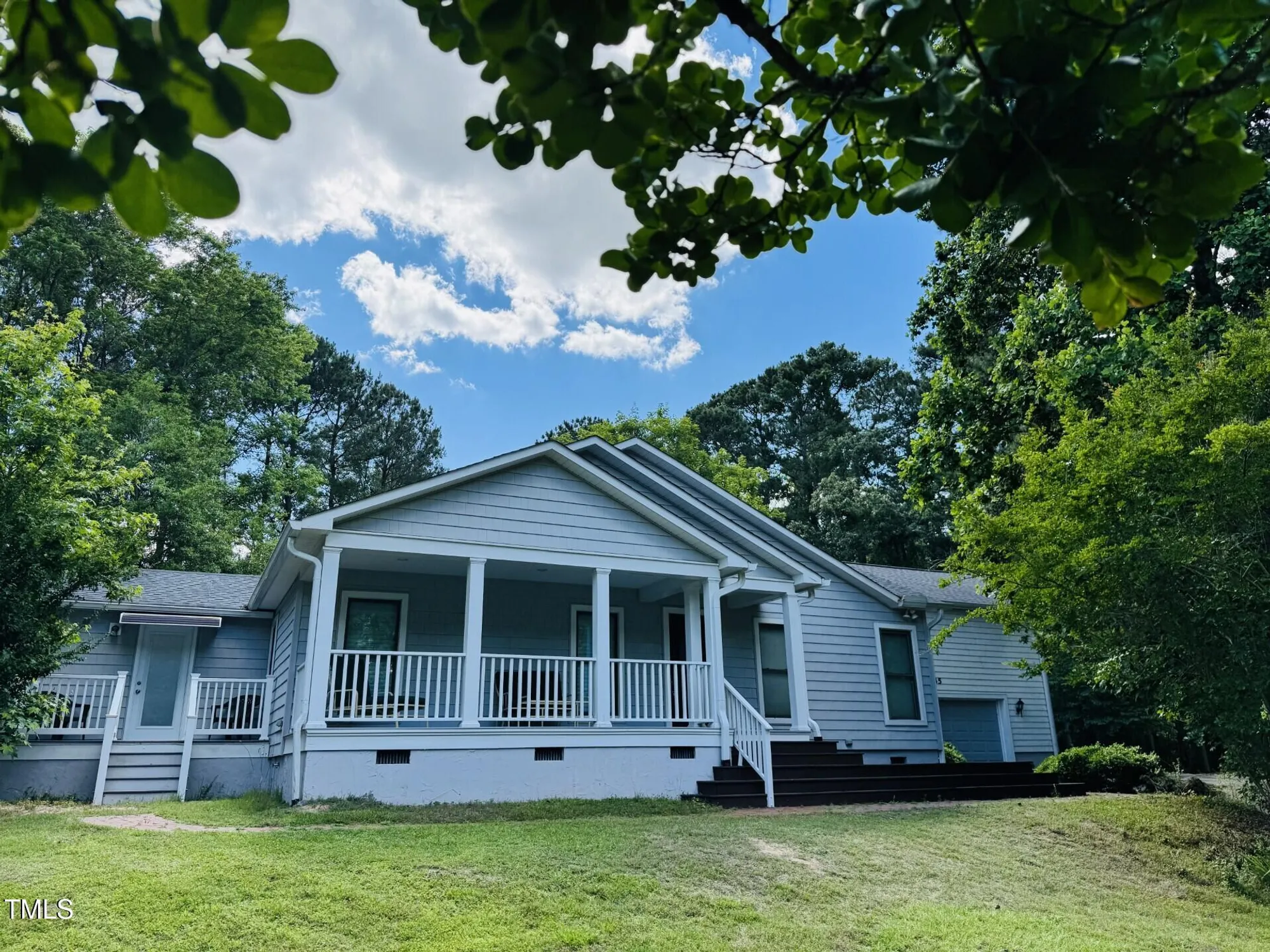 Property Slideshow image 4 of 55 | 135 weatherbend, Pittsboro, NC, 27312