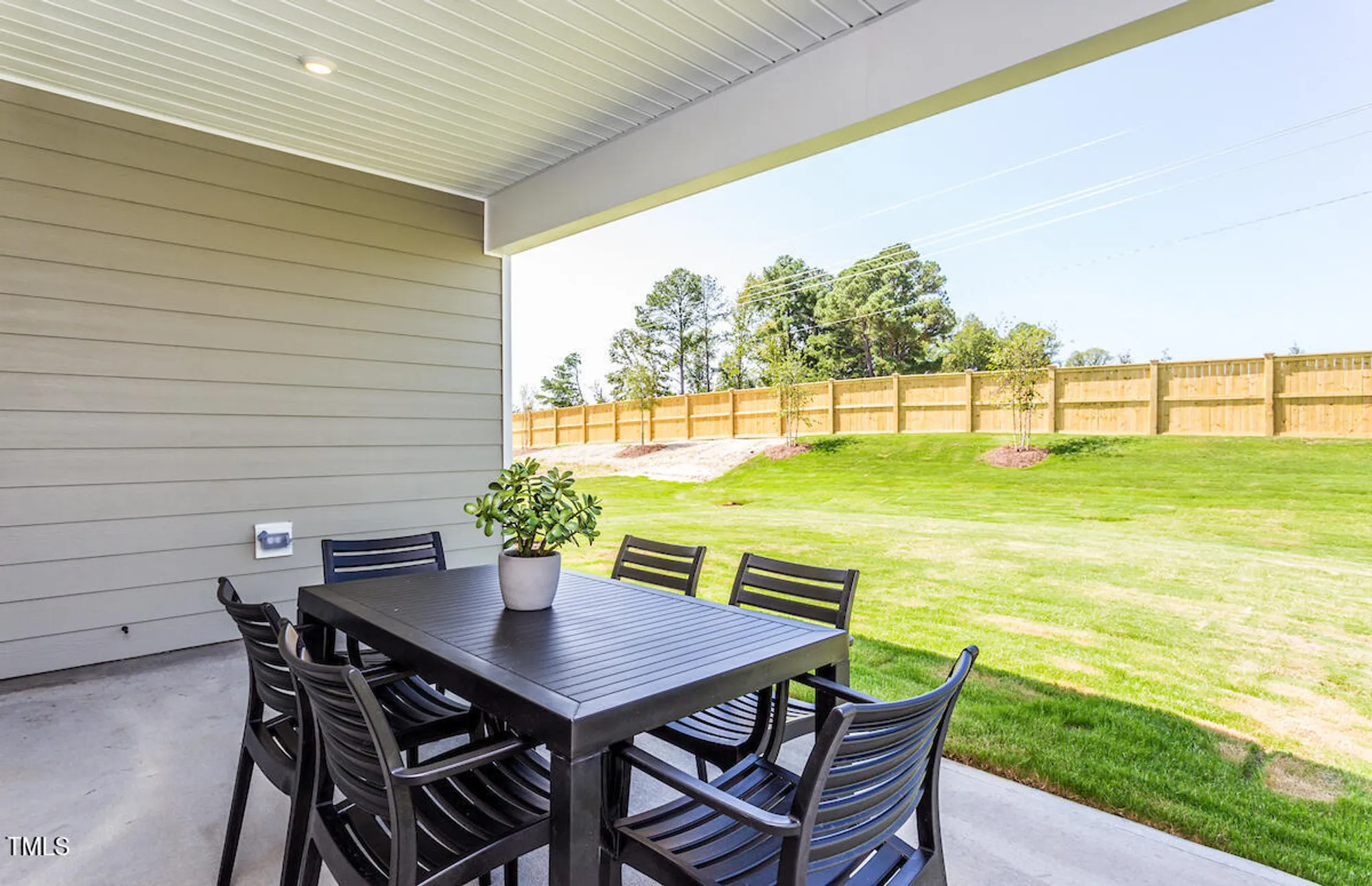 Property Slideshow image 17 of 38 | 43 papillion way, Clayton, NC, 27520