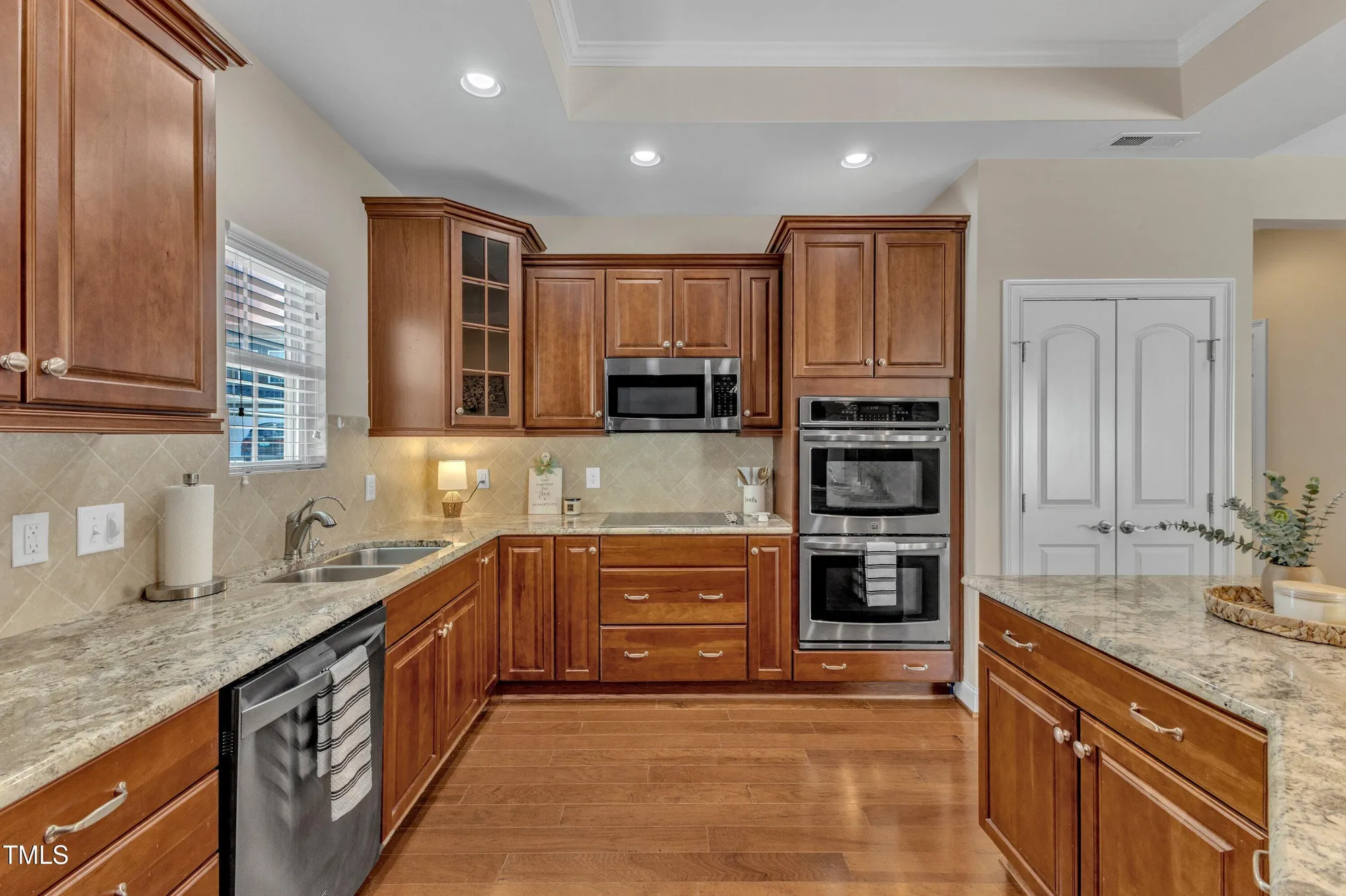 Property Slideshow image 16 of 42 | 936 blue bird ln, Wake Forest, NC, 27587