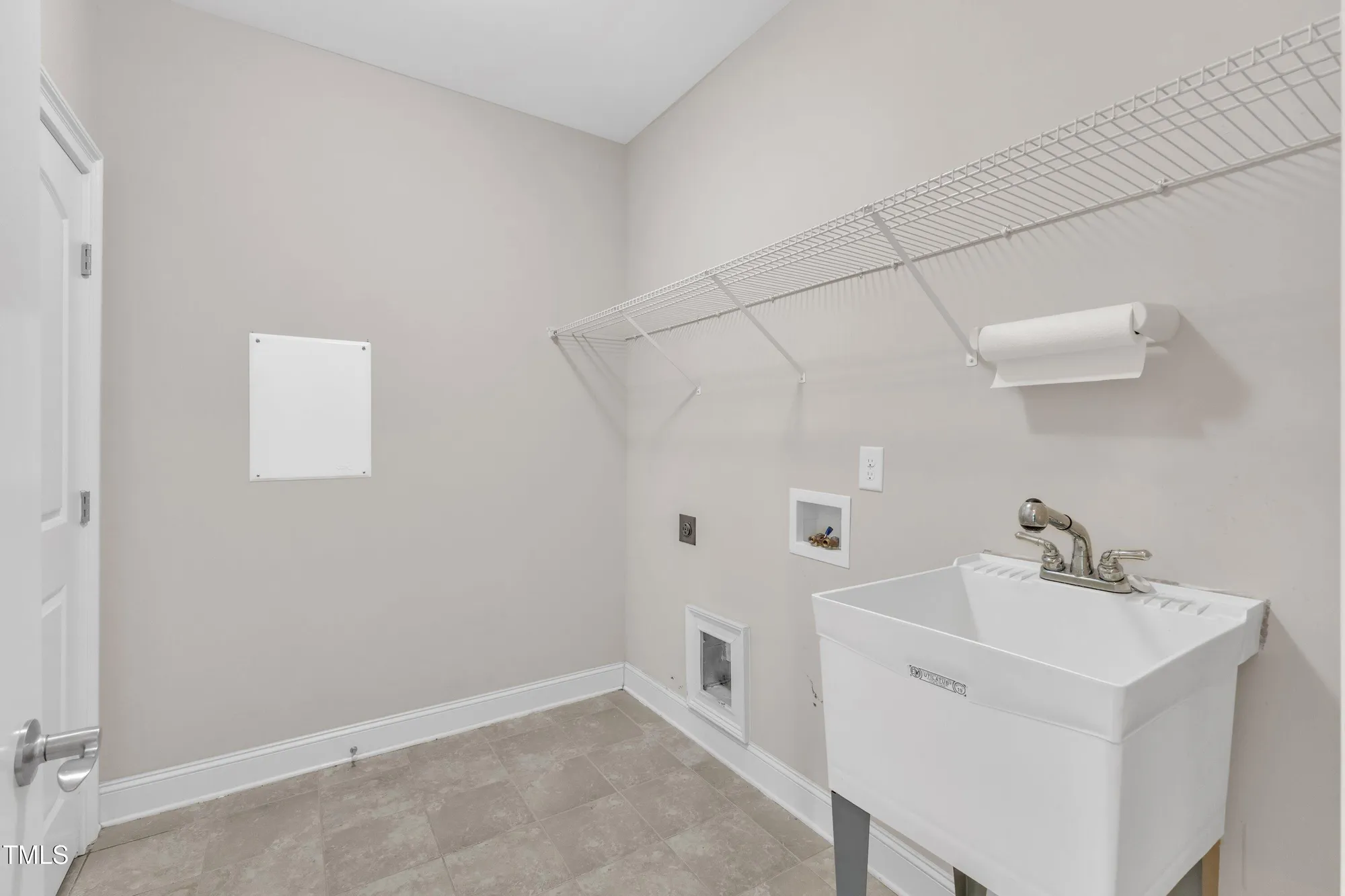 Property Slideshow image 29 of 42 | 936 blue bird ln, Wake Forest, NC, 27587