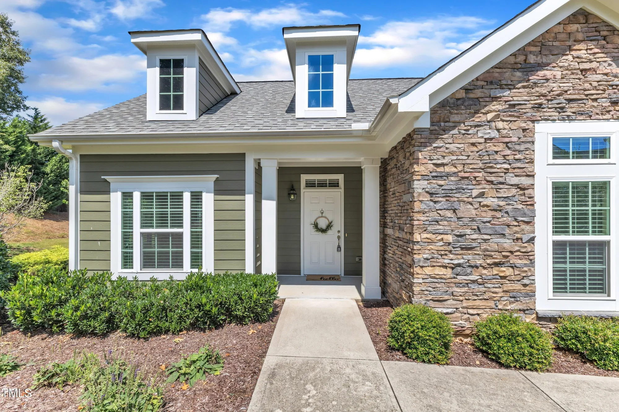 Property Slideshow image 6 of 42 | 936 blue bird ln, Wake Forest, NC, 27587