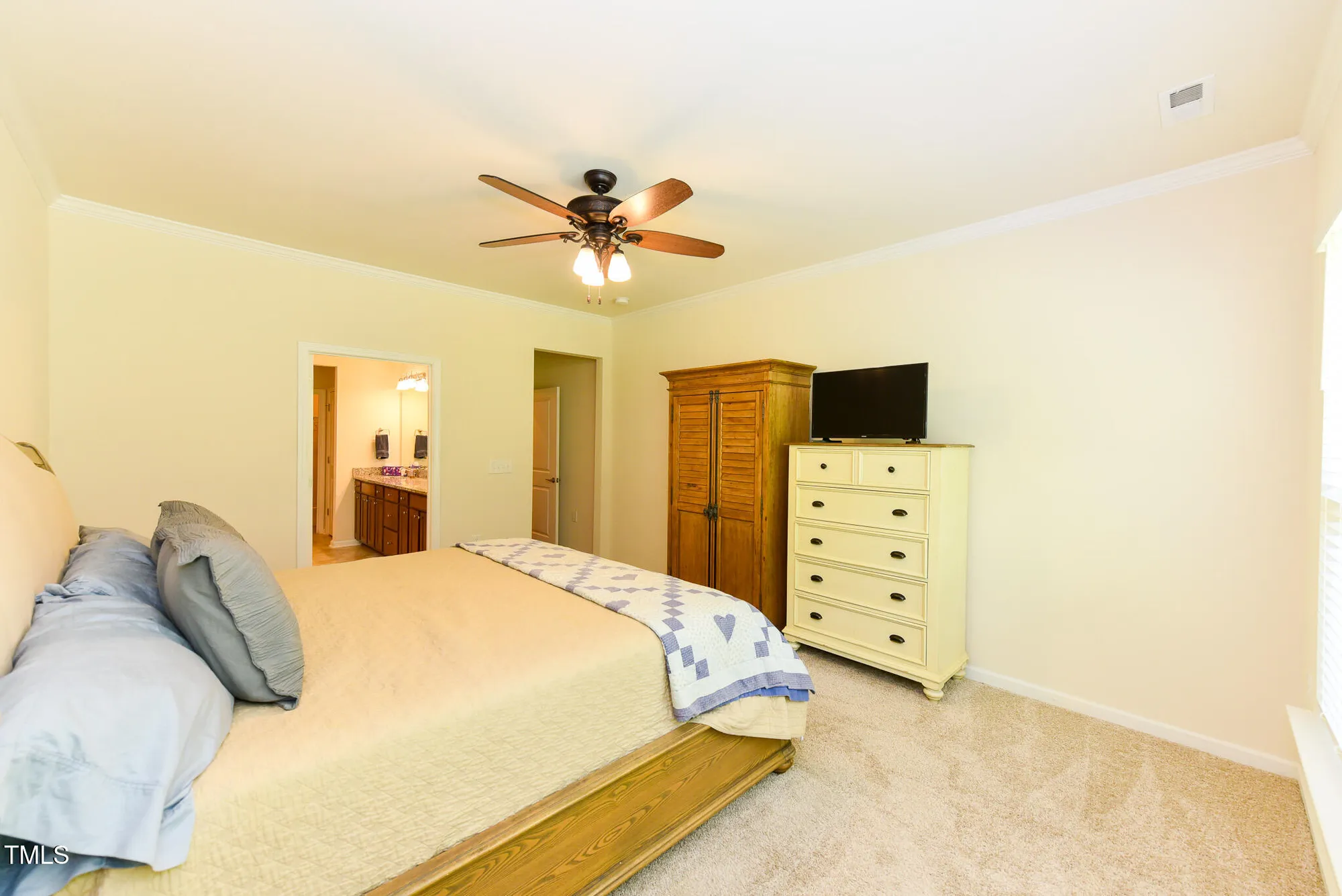 Property Slideshow image 24 of 39 | 2641 nassau trce, Fuquay Varina, NC, 27526