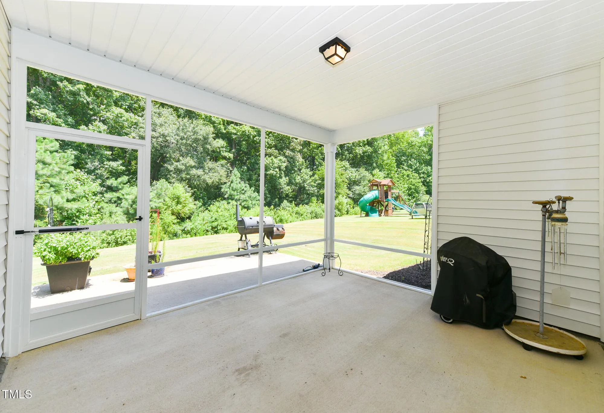 Property Slideshow image 37 of 39 | 2641 nassau trce, Fuquay Varina, NC, 27526