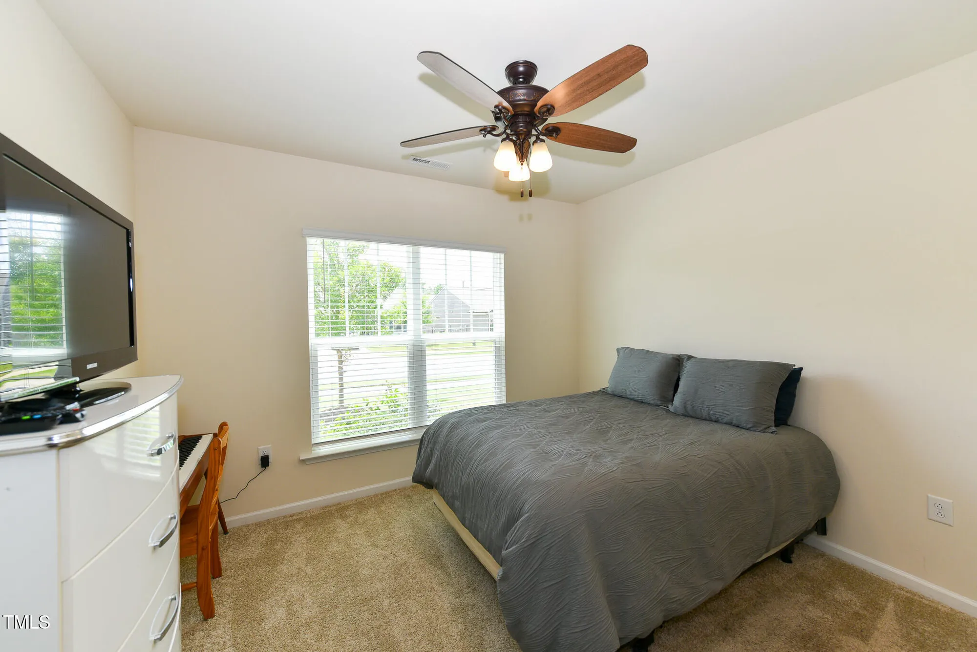 Property Slideshow image 32 of 39 | 2641 nassau trce, Fuquay Varina, NC, 27526