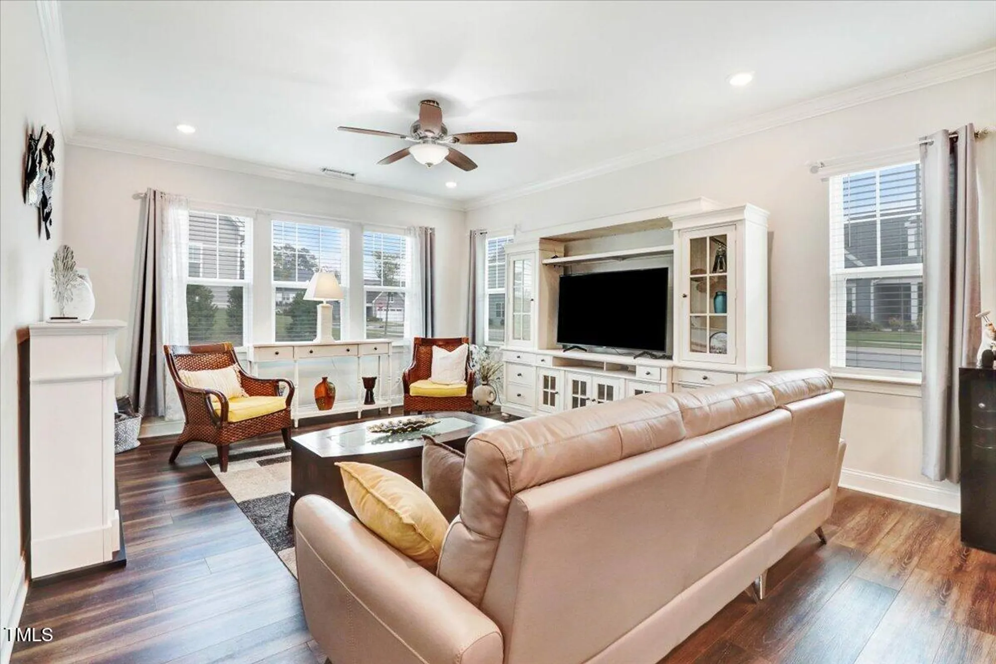 Property Slideshow image 3 of 33 | 100 ivory ln, Raleigh, NC, 27610