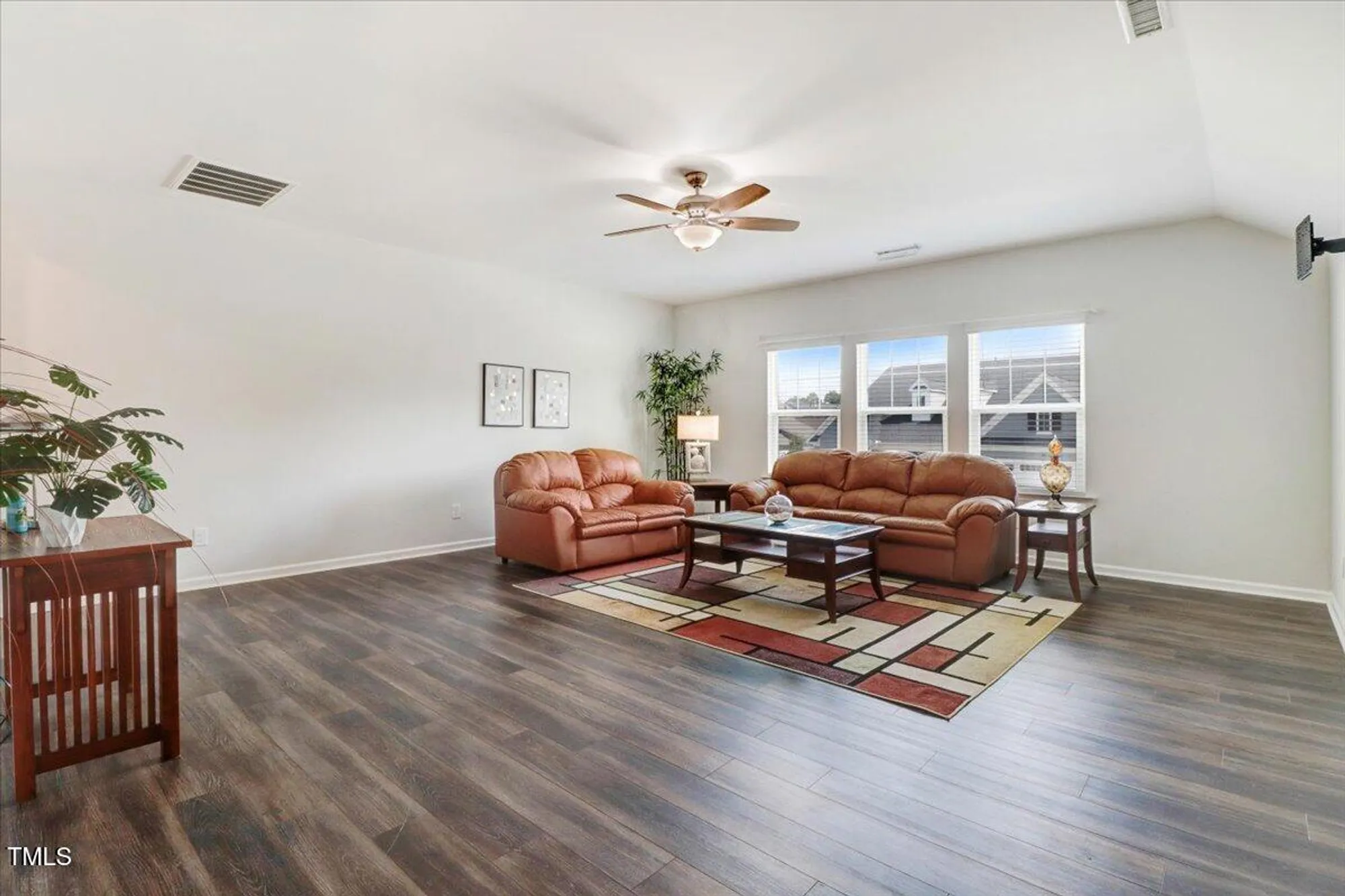 Property Slideshow image 20 of 33 | 100 ivory ln, Raleigh, NC, 27610