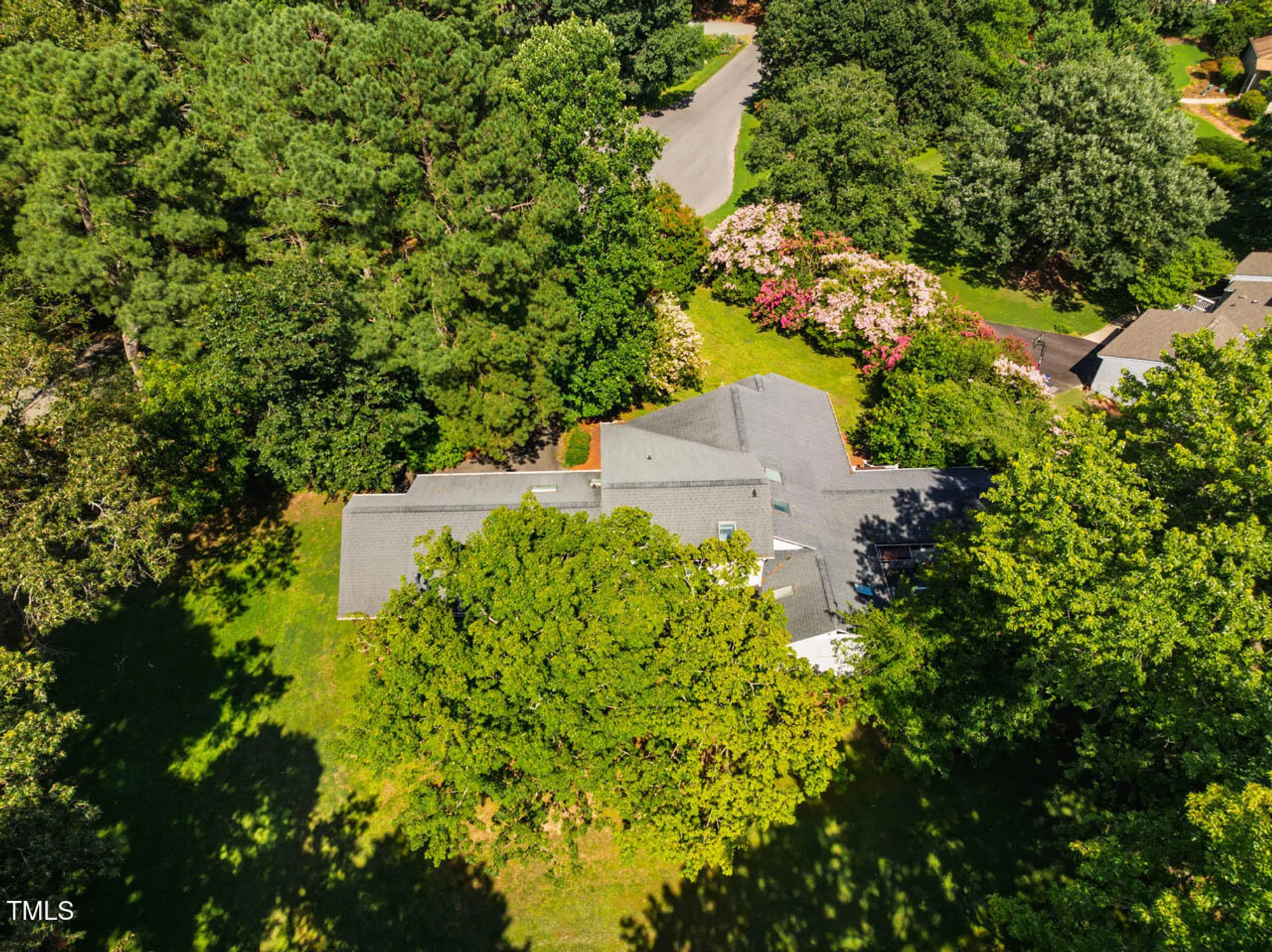 Property Slideshow image 52 of 55 | 135 weatherbend, Pittsboro, NC, 27312