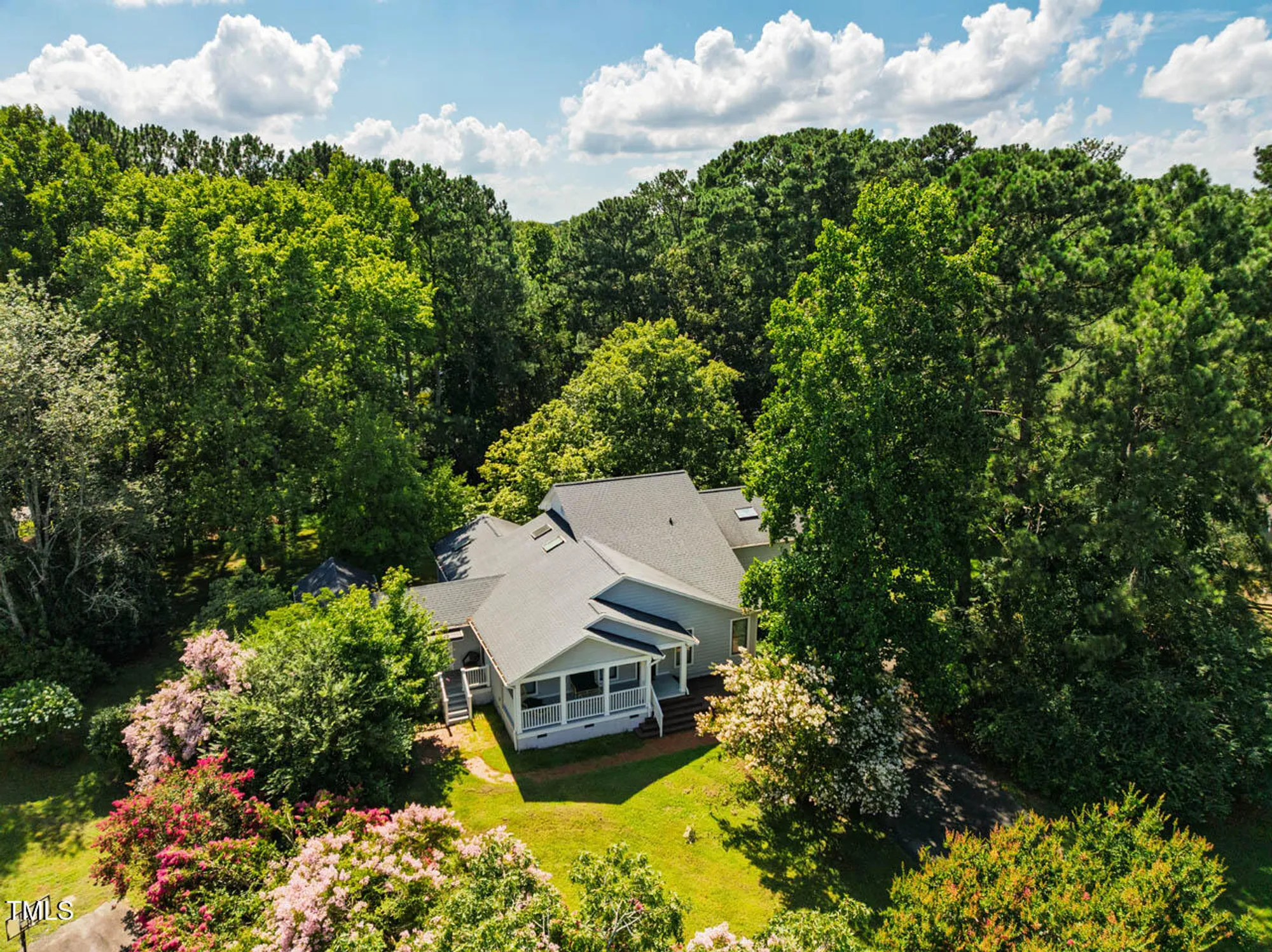 Property Slideshow image 1 of 55 | 135 weatherbend, Pittsboro, NC, 27312