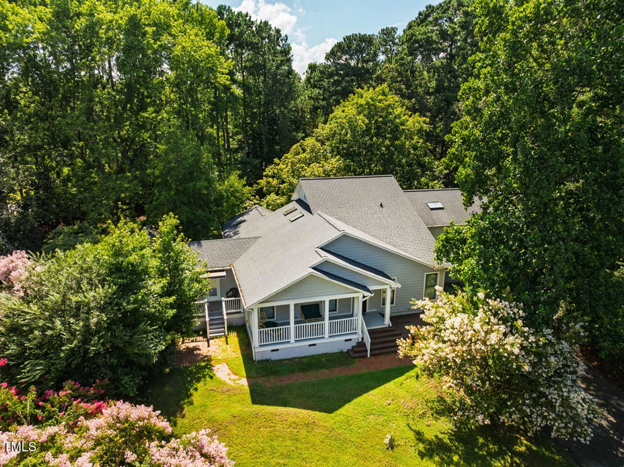 Property Slideshow image 3 of 55 | 135 weatherbend, Pittsboro, NC, 27312