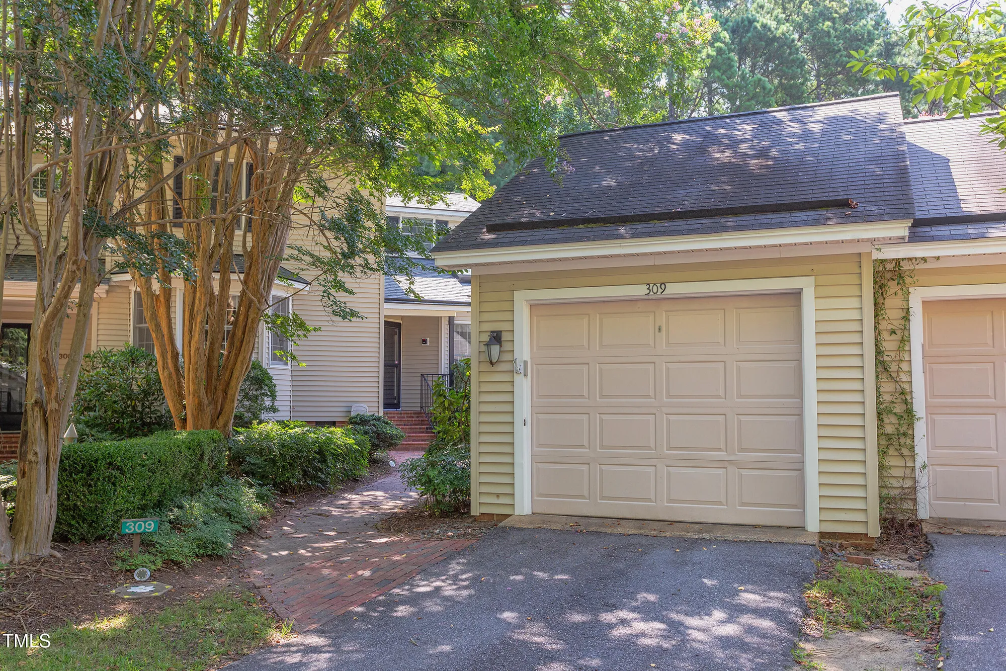 Property Slideshow image 31 of 37 | 309 fearrington post, Pittsboro, NC, 27312