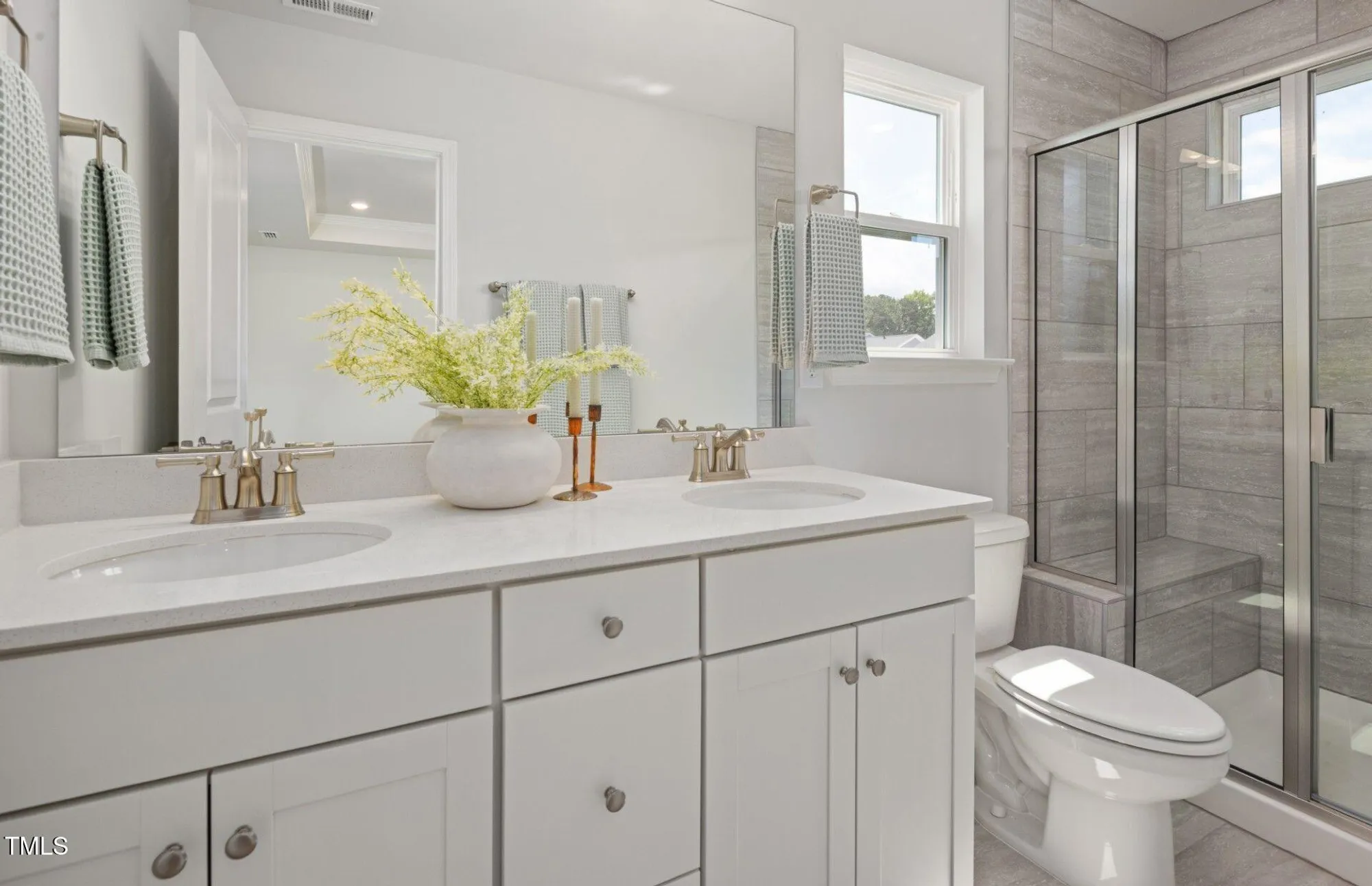 Property Slideshow image 12 of 23 | 1526 tamarisk ln, Durham, NC, 27703