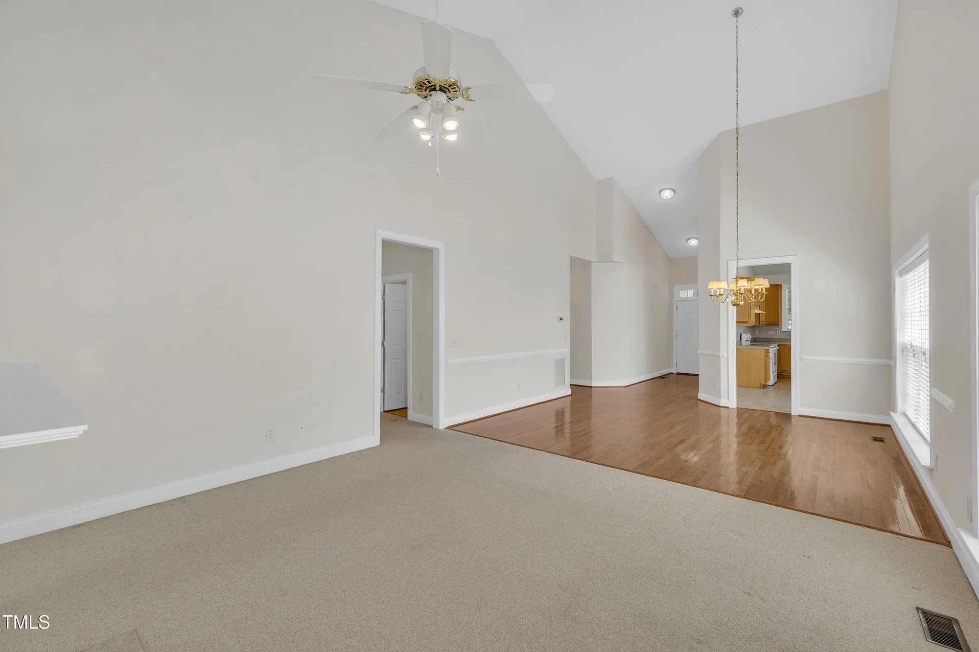 Property Slideshow image 13 of 36 | 105 rockport ridge way, Cary, NC, 27519