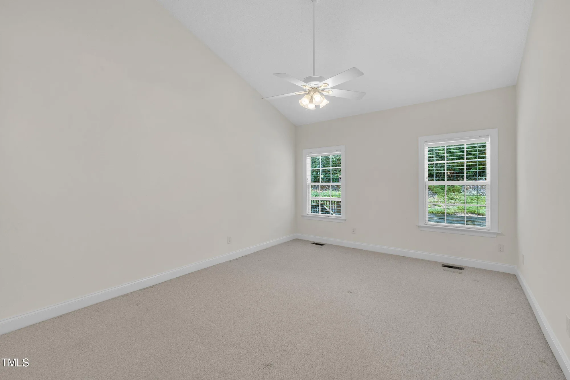 Property Slideshow image 19 of 36 | 105 rockport ridge way, Cary, NC, 27519