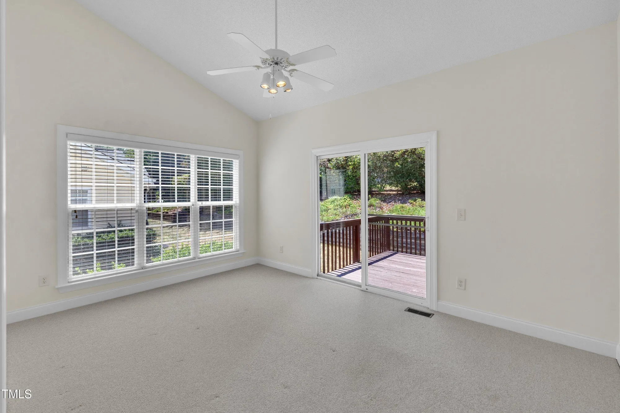 Property Slideshow image 23 of 36 | 105 rockport ridge way, Cary, NC, 27519