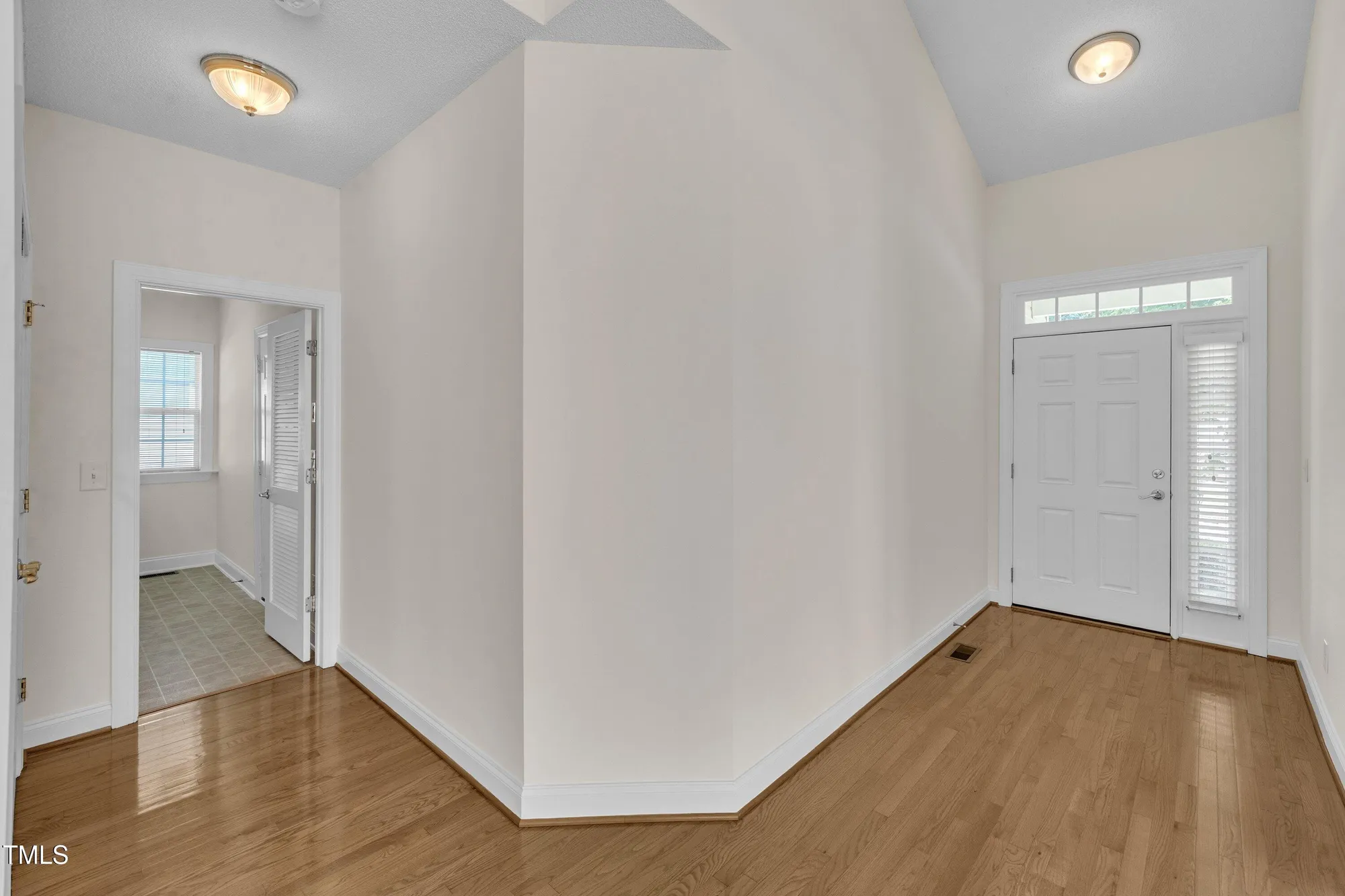 Property Slideshow image 4 of 36 | 105 rockport ridge way, Cary, NC, 27519