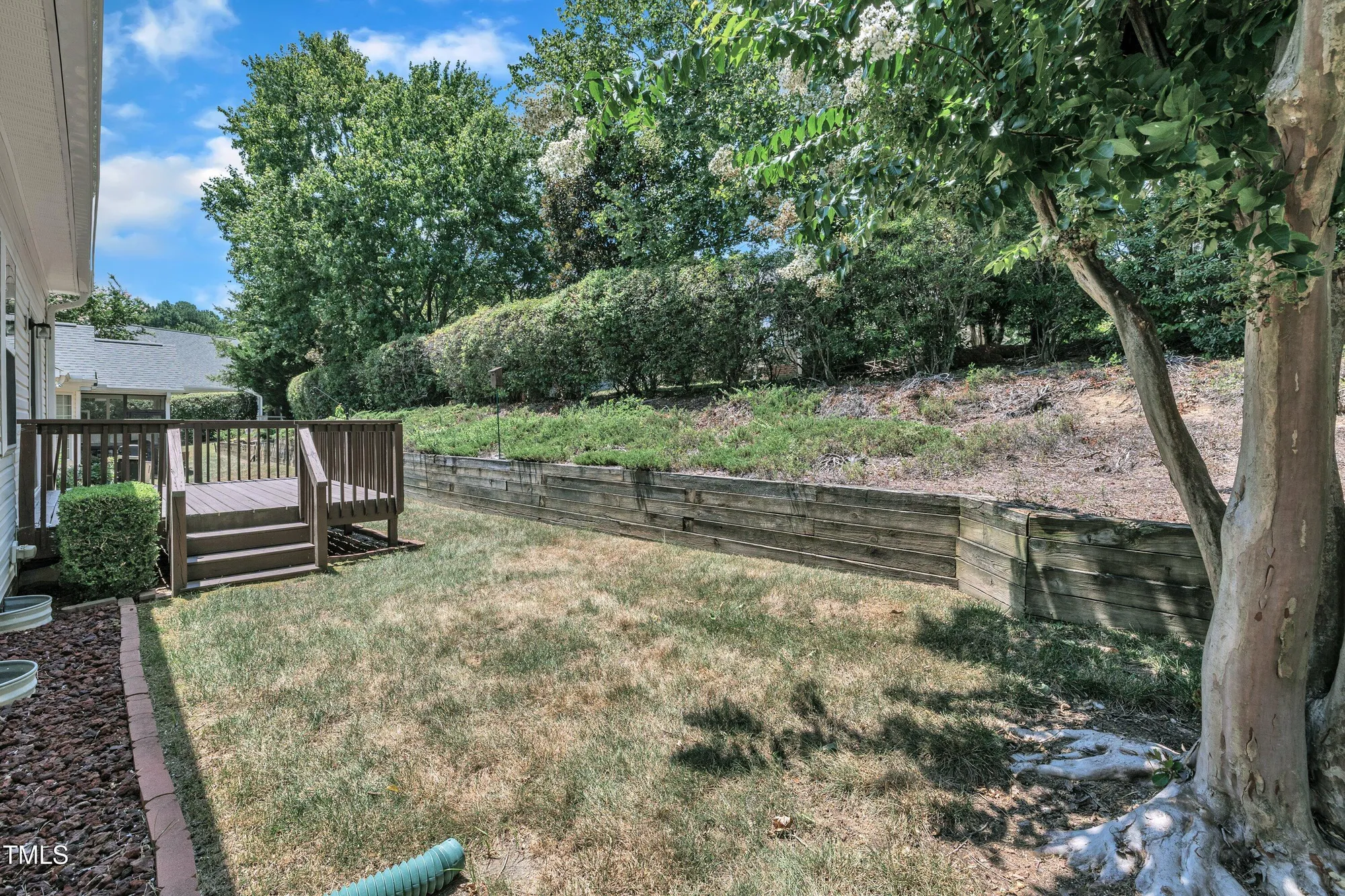 Property Slideshow image 24 of 36 | 105 rockport ridge way, Cary, NC, 27519