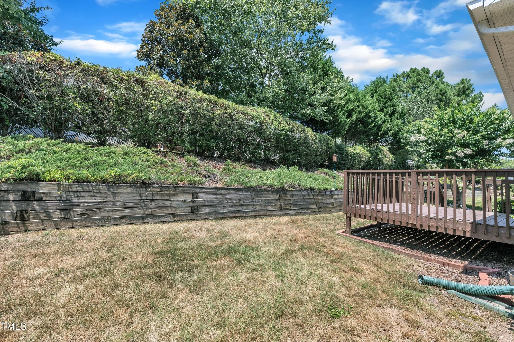 Property Slideshow image 26 of 36 | 105 rockport ridge way, Cary, NC, 27519