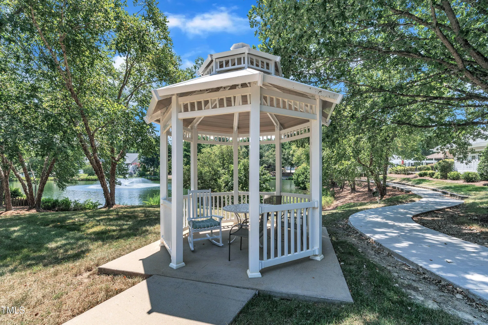 Property Slideshow image 35 of 36 | 105 rockport ridge way, Cary, NC, 27519