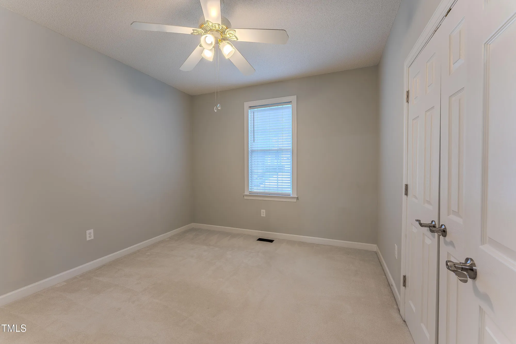 Property Slideshow image 17 of 22 | 101 crystal brook ln, Cary, NC, 27519