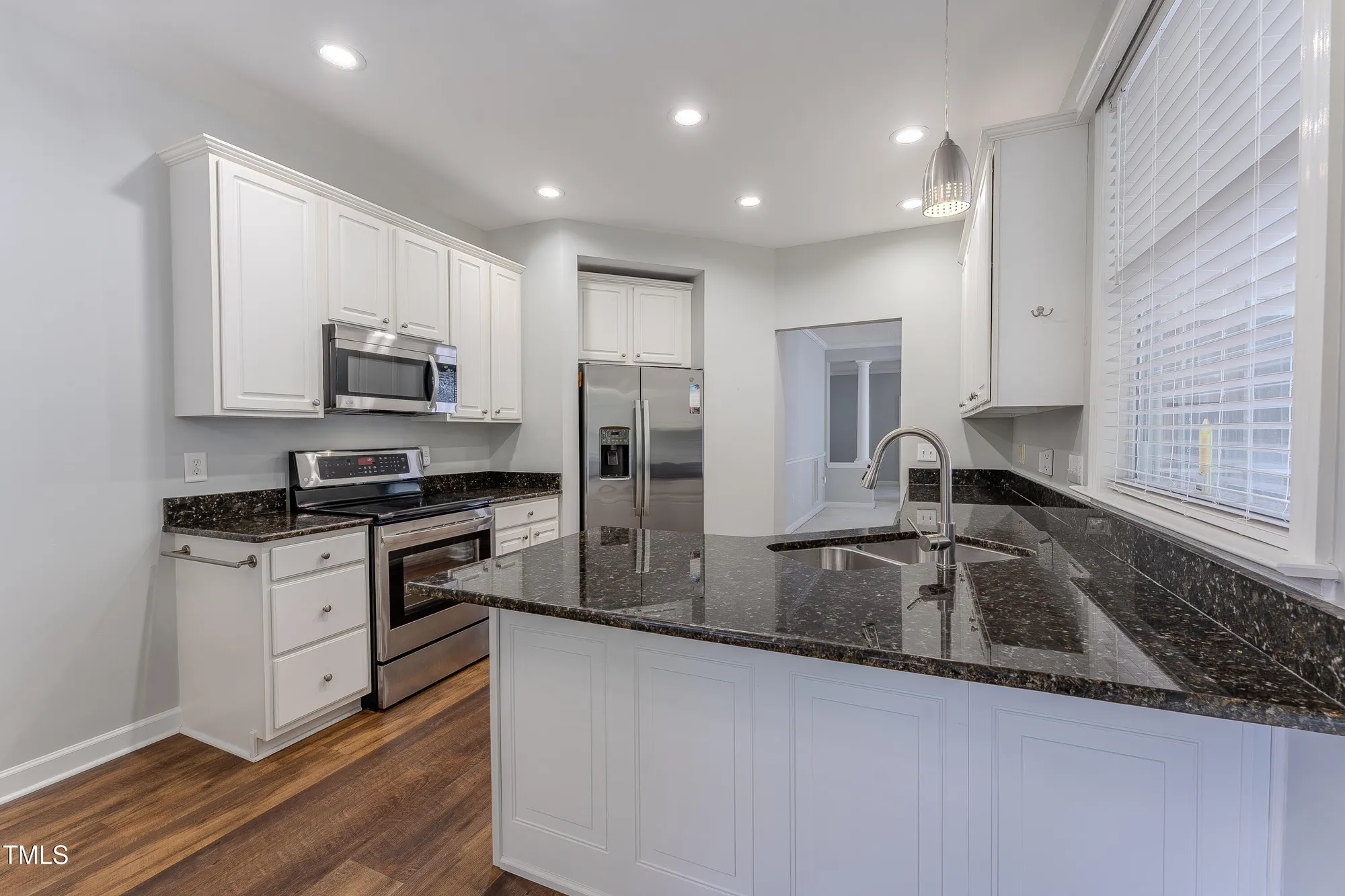 Property Slideshow image 4 of 22 | 101 crystal brook ln, Cary, NC, 27519