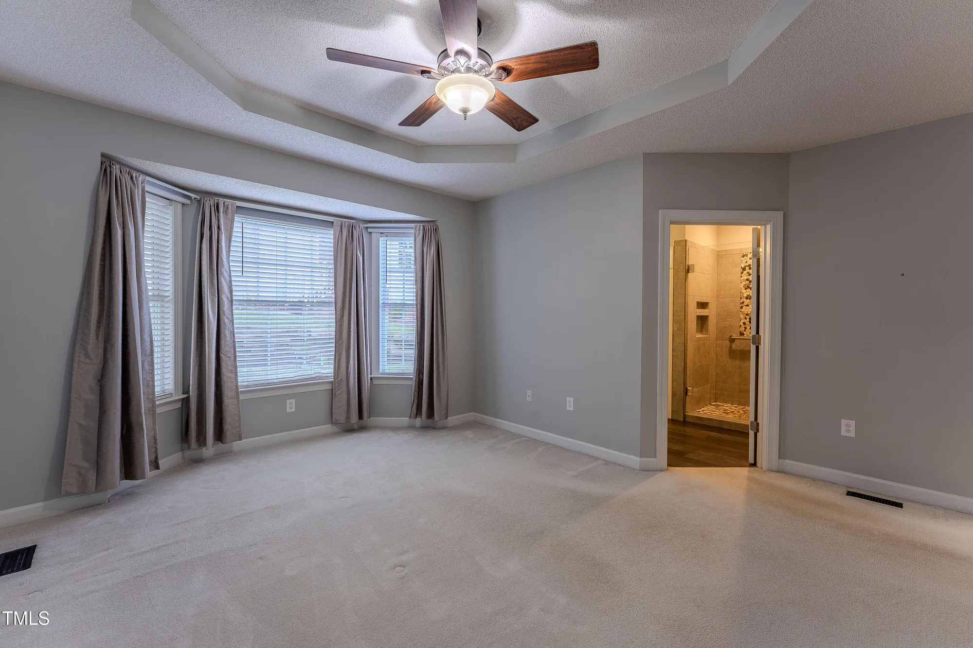 Property Slideshow image 8 of 22 | 101 crystal brook ln, Cary, NC, 27519