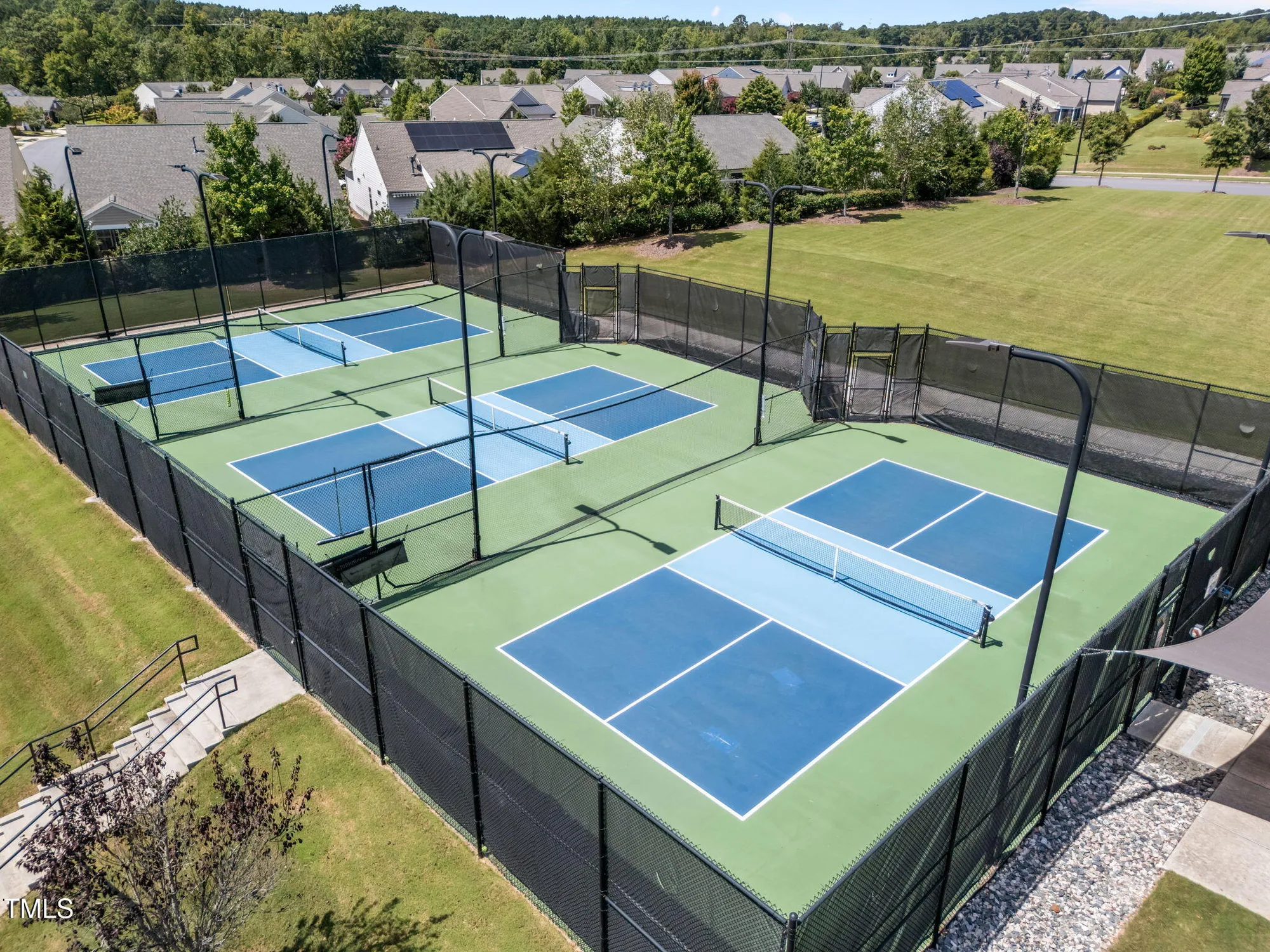 Property Slideshow image 43 of 54 | 2212 bloomsbury manor dr, Durham, NC, 27703